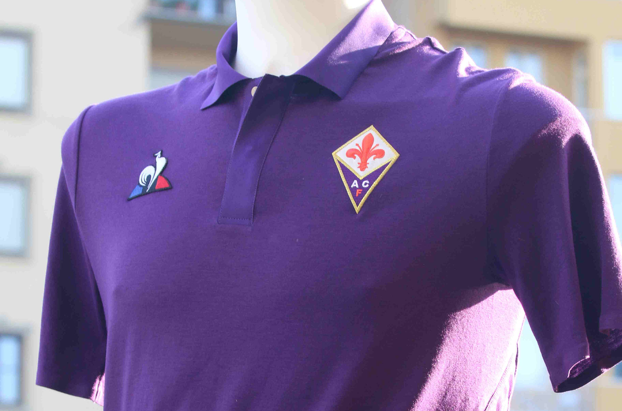 Pres. Albania riceve dal sindaco Nardella una maglia speciale della Fiorentina (FOTO)