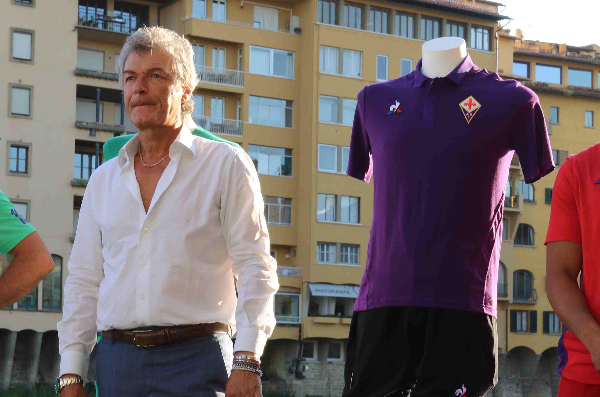 Tradizione, ambizione e mito: ecco le nuove maglie, legate al Calcio Storico