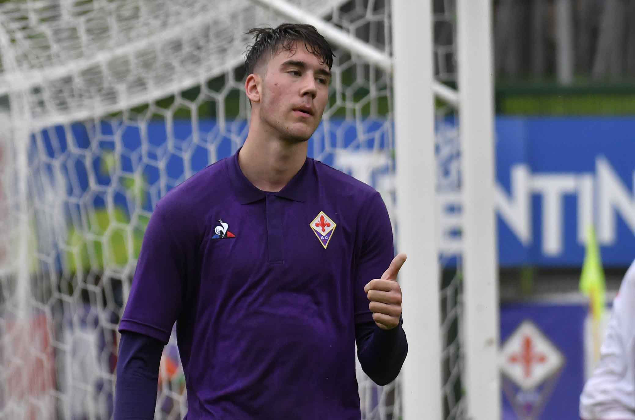 Vlahovic, ipotesi prestito a gennaio. C'è il Chievo sulle tracce del serbo