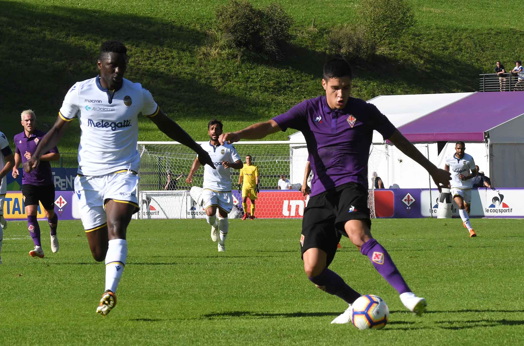 Fiorentina-Real Vicenza 11-0: Montiel ispira, Vlahovic e Meli segnano. Rileggi la CRONACA