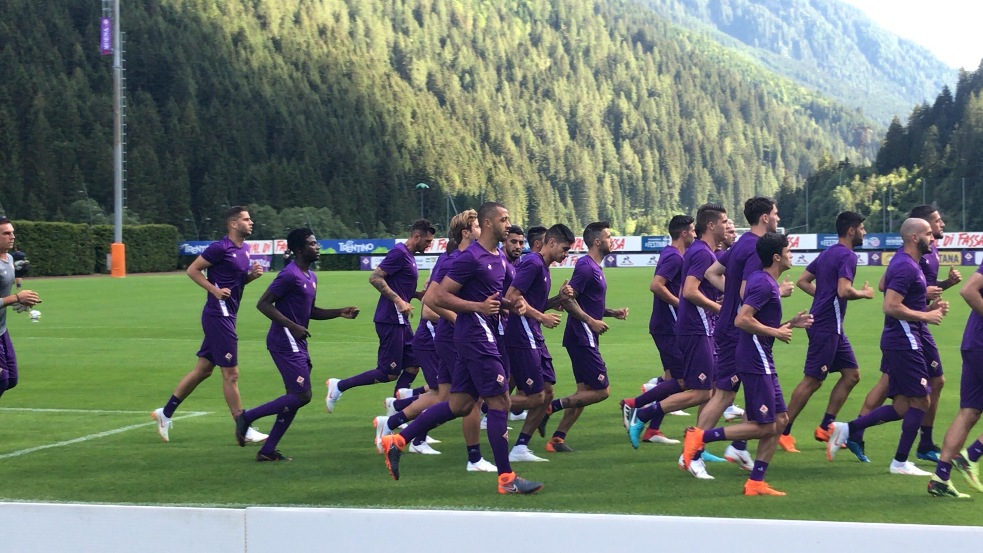 Inizia Moena ma a Pioli mancano almeno due titolari. Corvino cerca centrocampisti e Sarri mette in standby Pasalic.