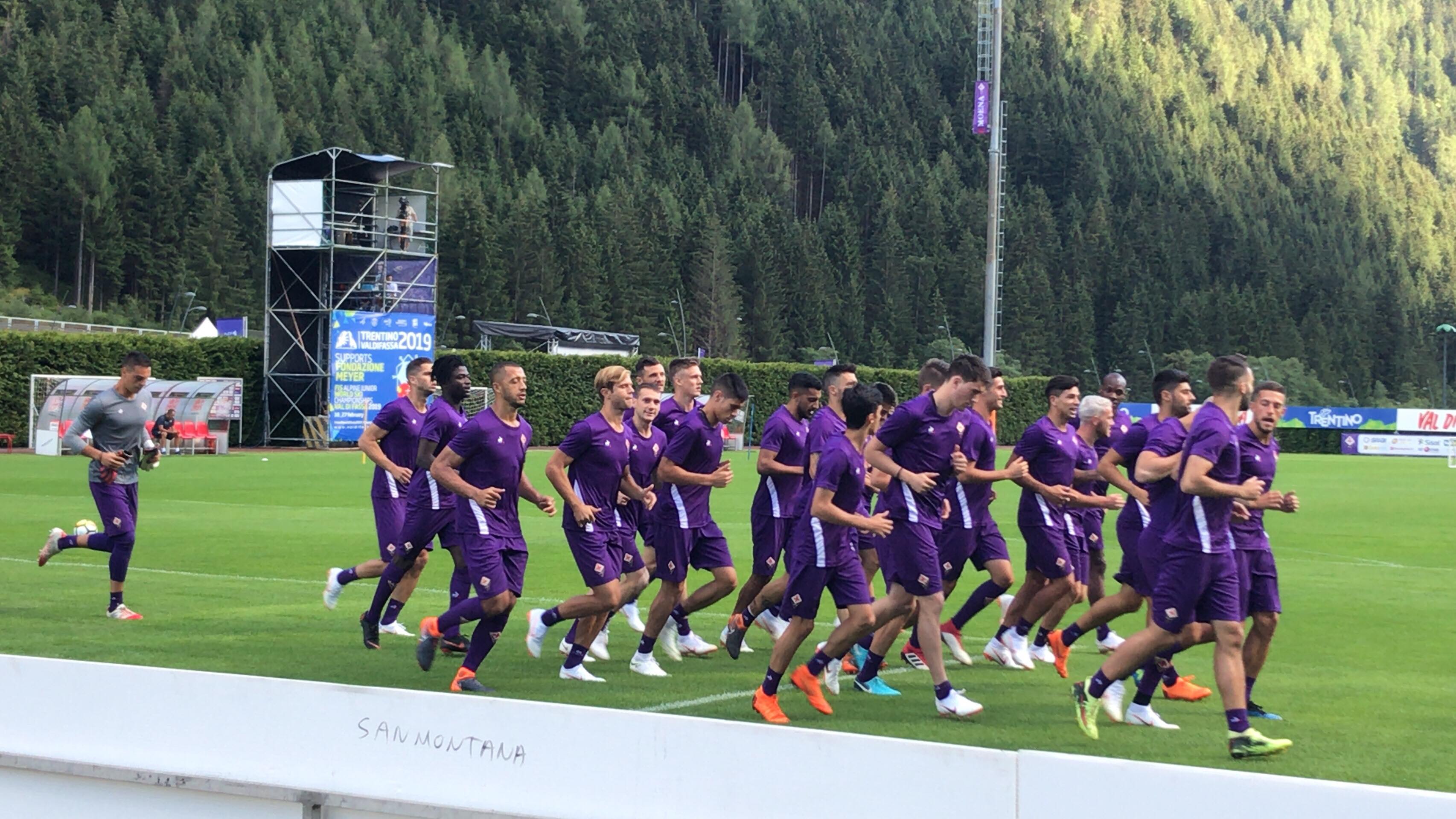 Fiorentina, il programma di oggi: doppio allenamento e conferenza a Moena