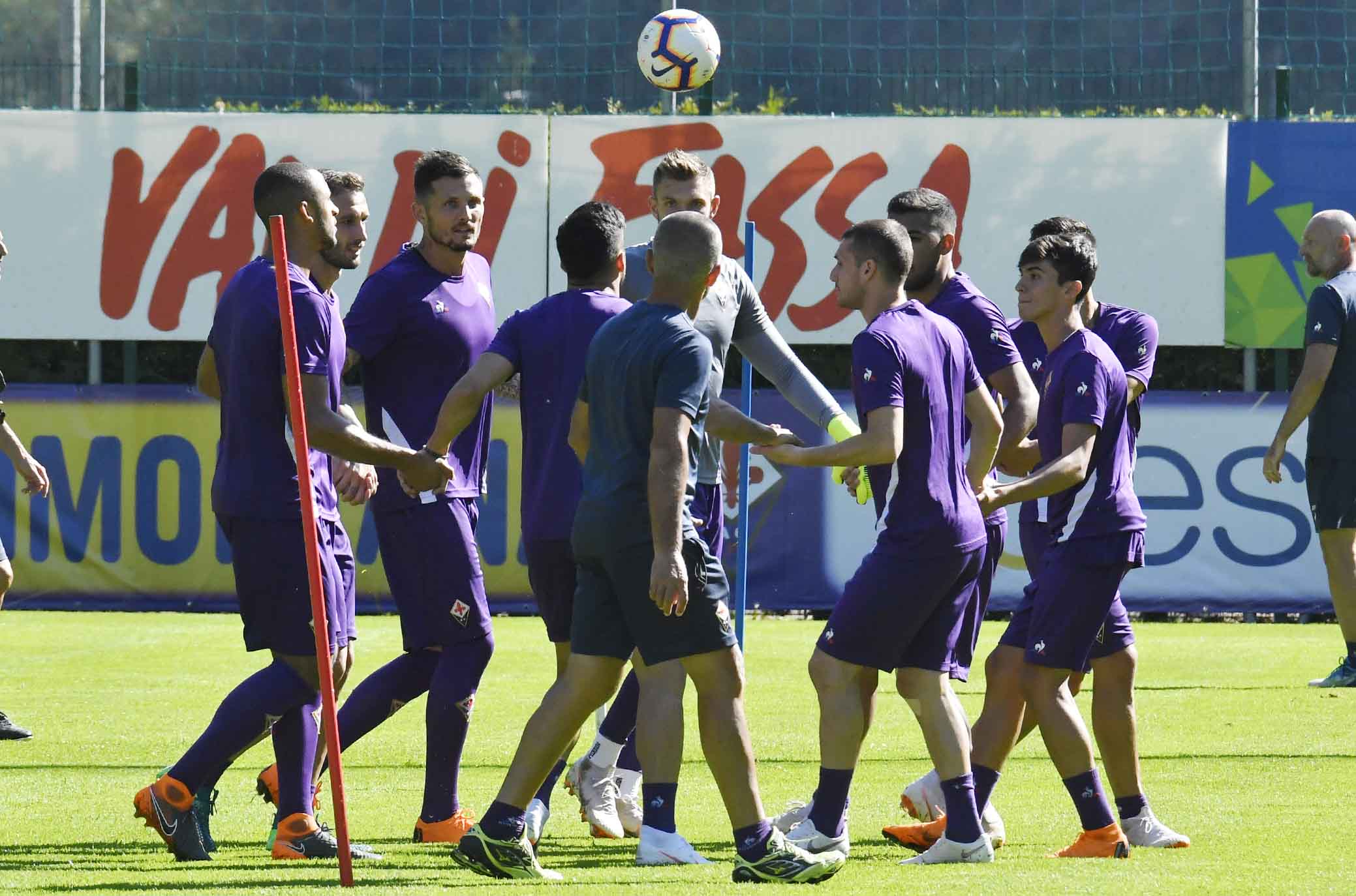 Da sabato Fiorentina a Duisburg per amichevoli, test e tornei europei