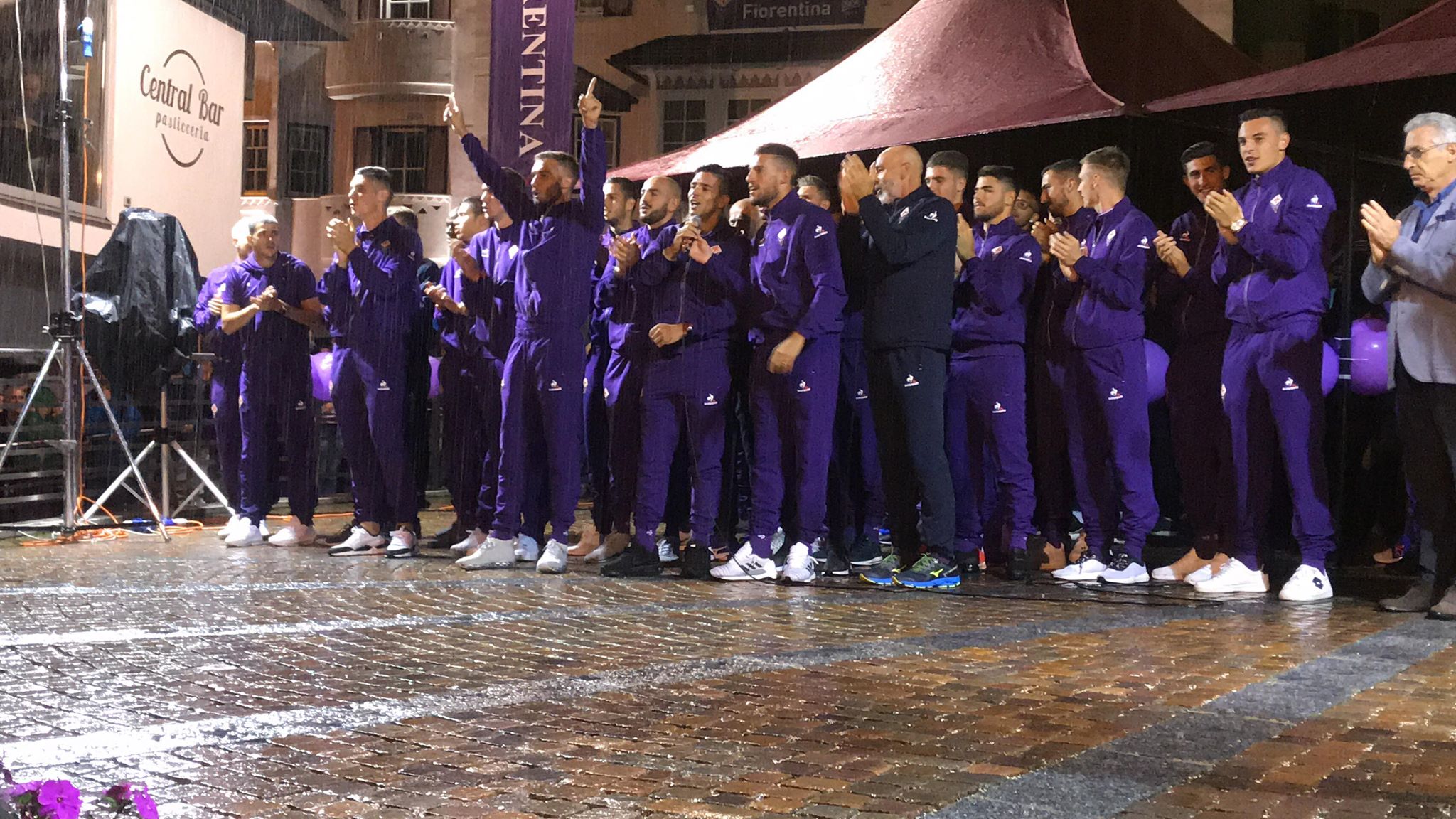 Moena, presentata la Fiorentina: Pioli "Daremo tutto fino alla fine". Chiesa, Pezzella e Simeone: "Davide è con noi". Salica: "Ci metteremo a lavorare sodo per fare bene" (FOTO)