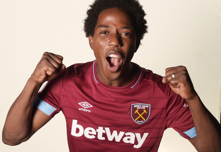 UFFICIALE - Carlos Sanchez passa al West Ham a titolo definitivo (FOTO)