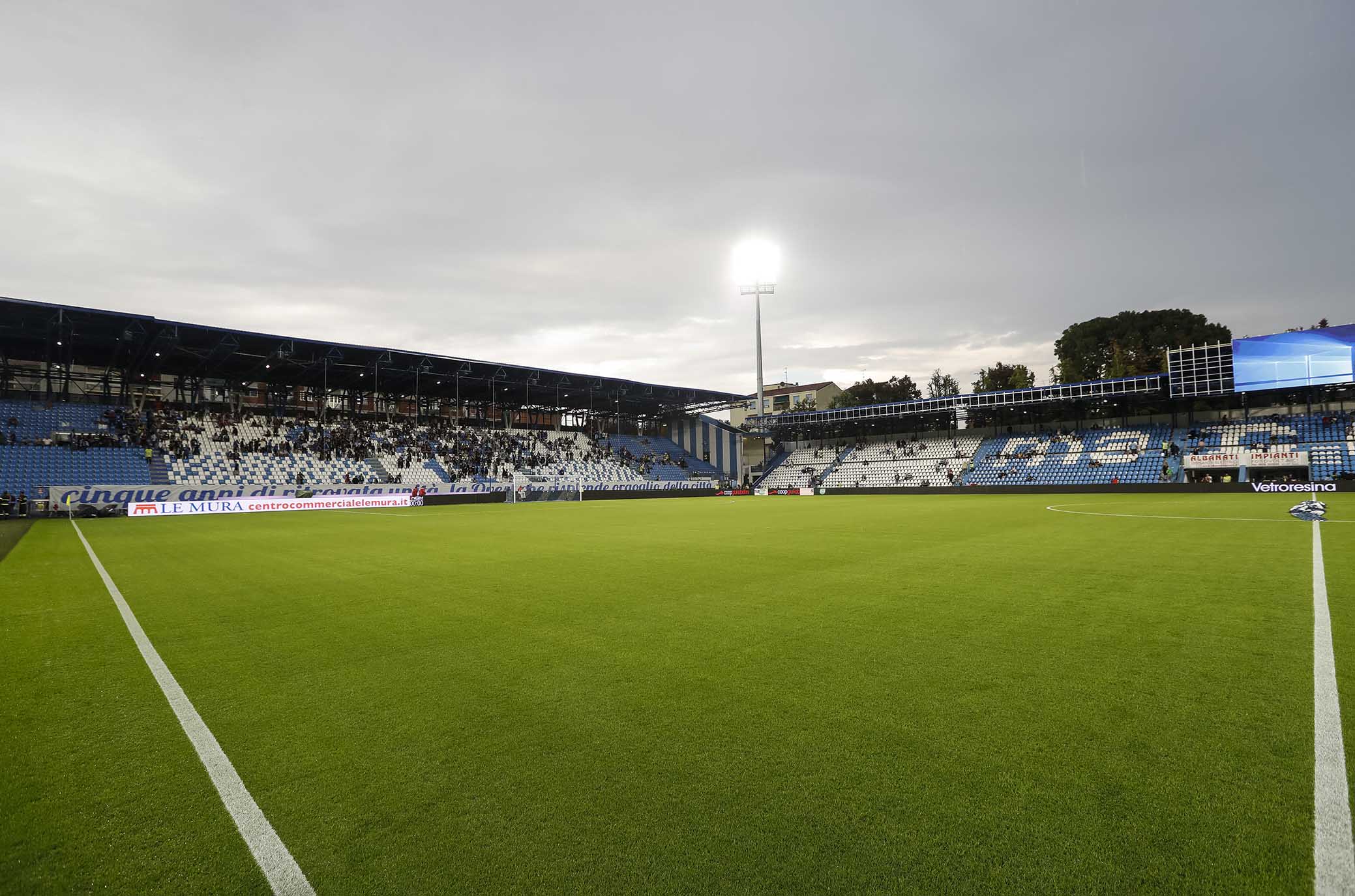 Gazzoli, dg Spal: "Fiorentina fa un altro campionato. Orgogliosi del nostro stadio coperto"