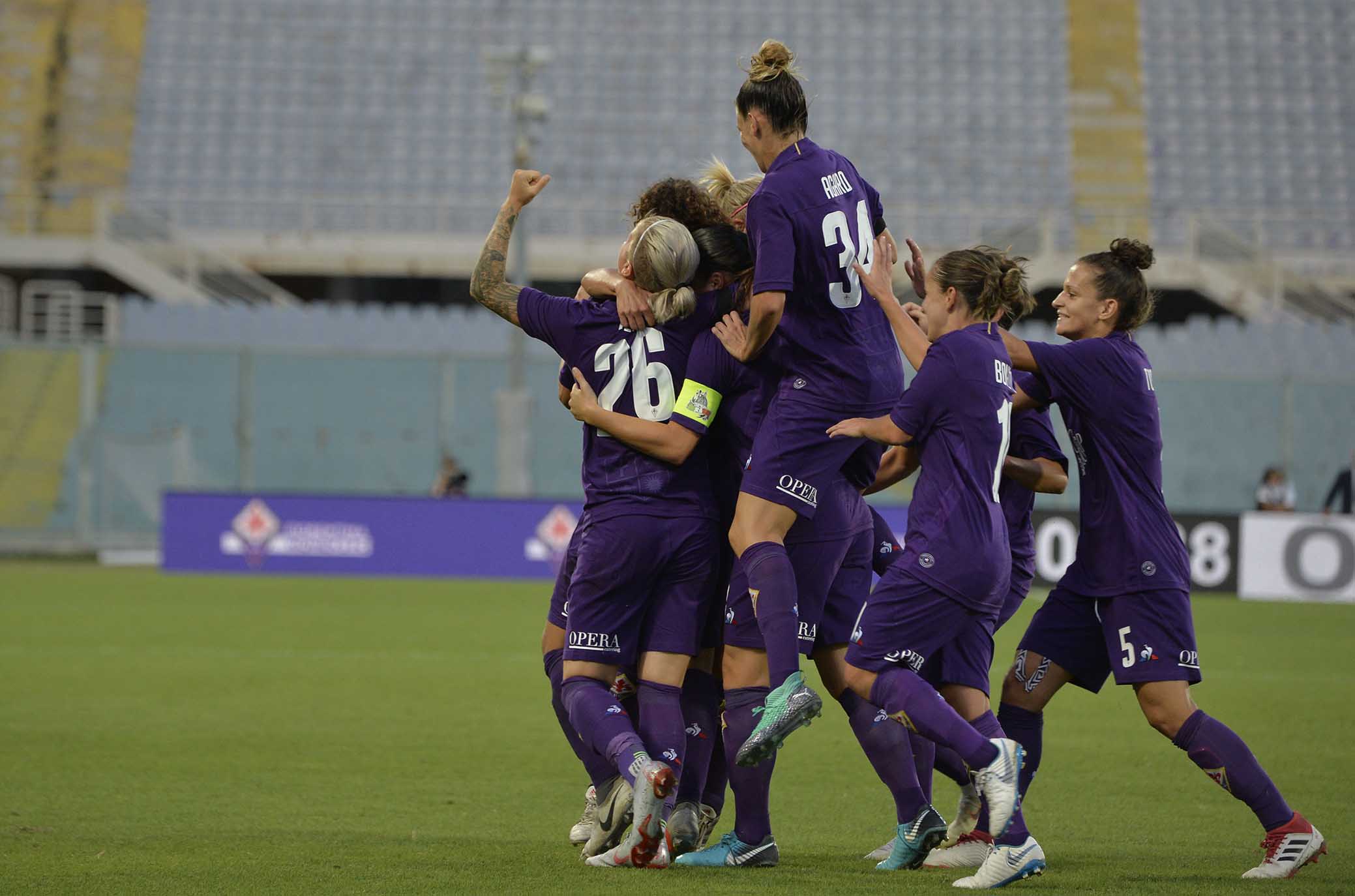 Women’s, capolavoro firmato Clelland. Ragazze viola avanti in Champions League
