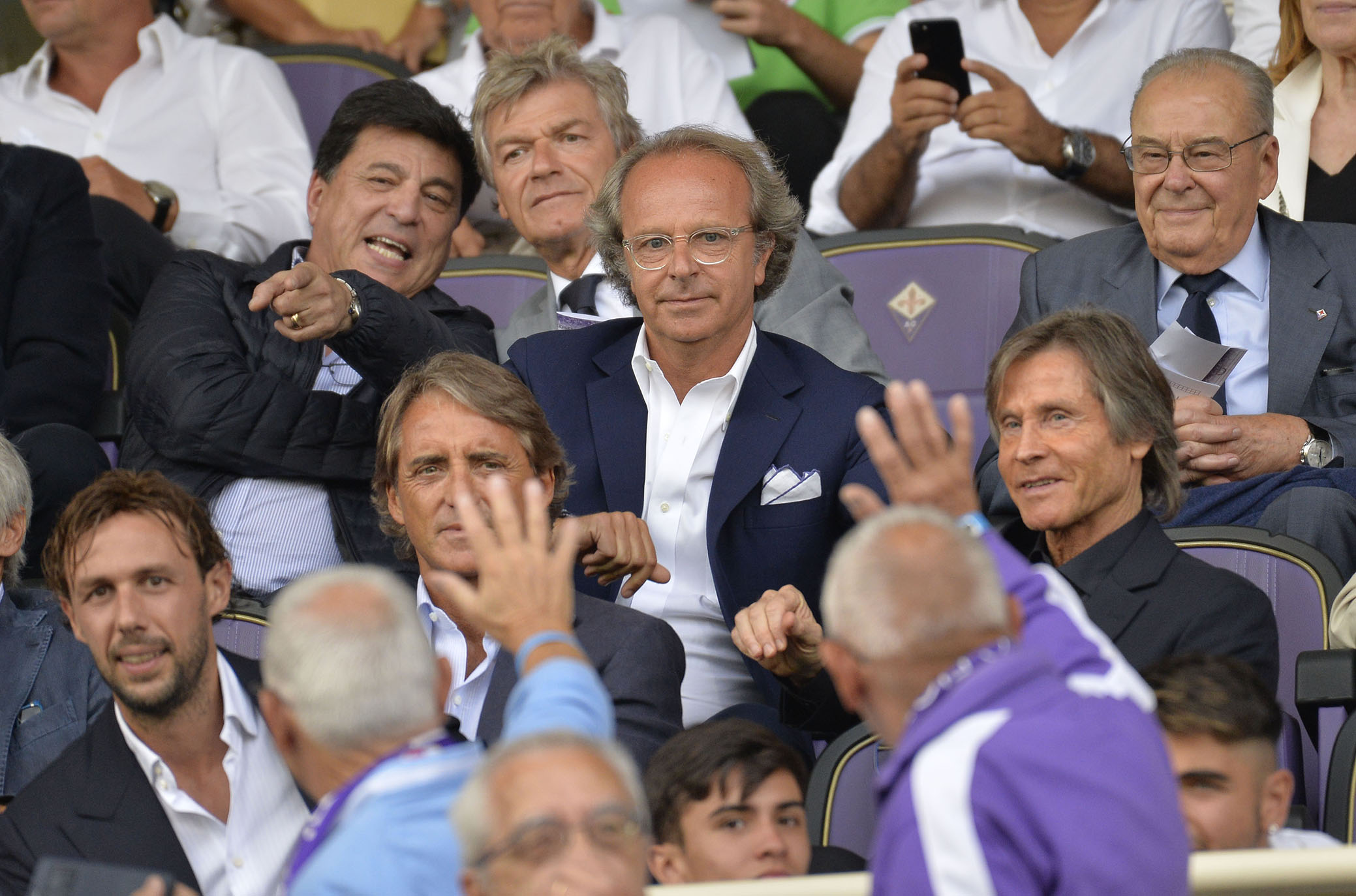 ADV in tribuna, stavolta niente scintille con i tifosi. Al Franchi anche Mancini e Passarella