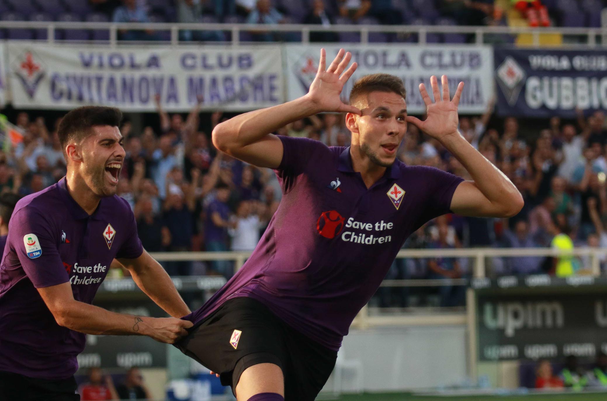 Croazia in campo tra pochi minuti. Pjaca titolare