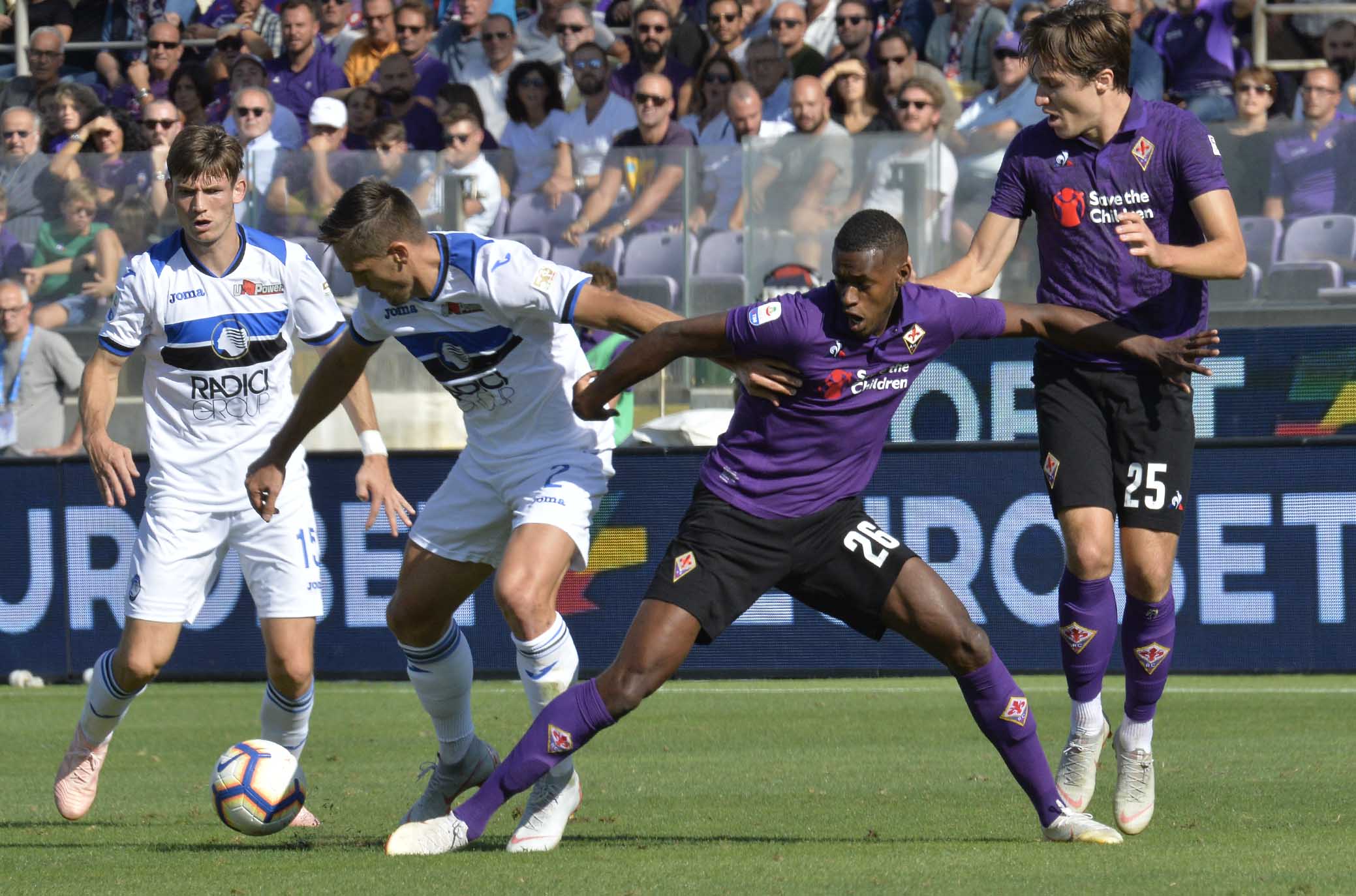 Atalanta, Djimsiti: “Faremo di tutto per battere la Fiorentina. Coppa un’opportunità”