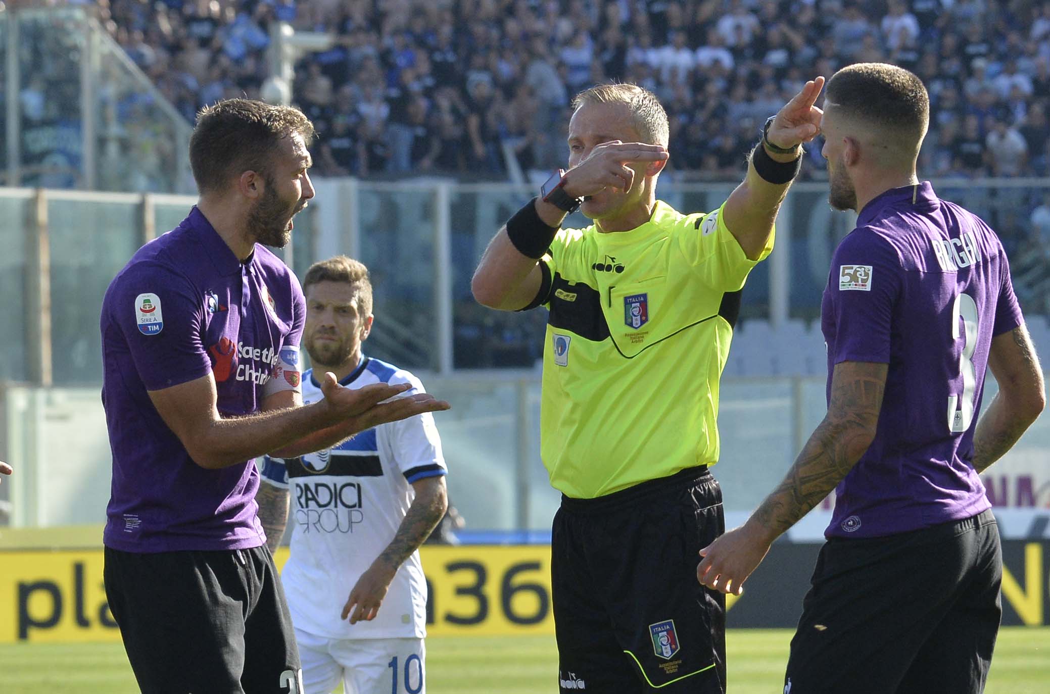 FIORENTINA-ATALANTA 30-09-2018. VALERI DISCUTE CON PEZZELLA E BIRAGHI. GALASSI SILVANO/SILPRESS
