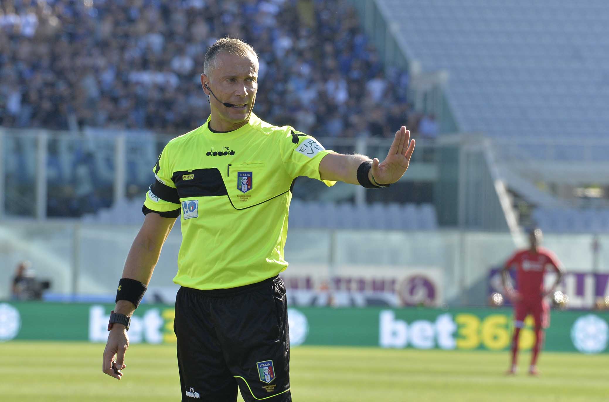 Bologna-Fiorentina sarà arbitrata da Paolo Valeri. Mariani al VAR