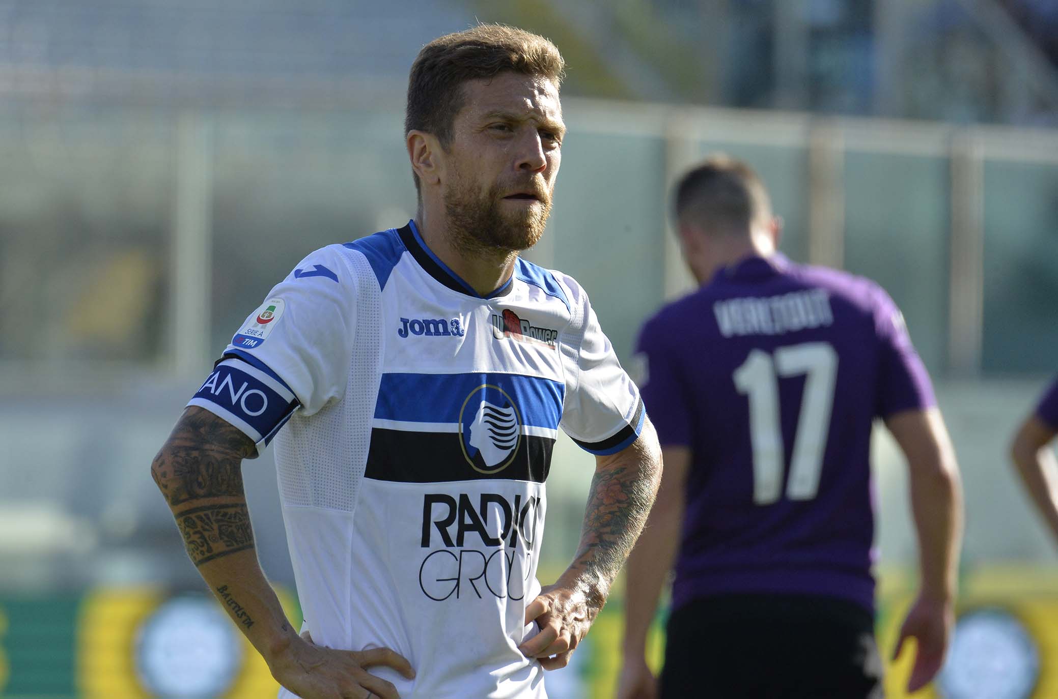 Papu Gomez: "Runners o presunti tali, restate a casa porca p***. Basta, basta, basta!"