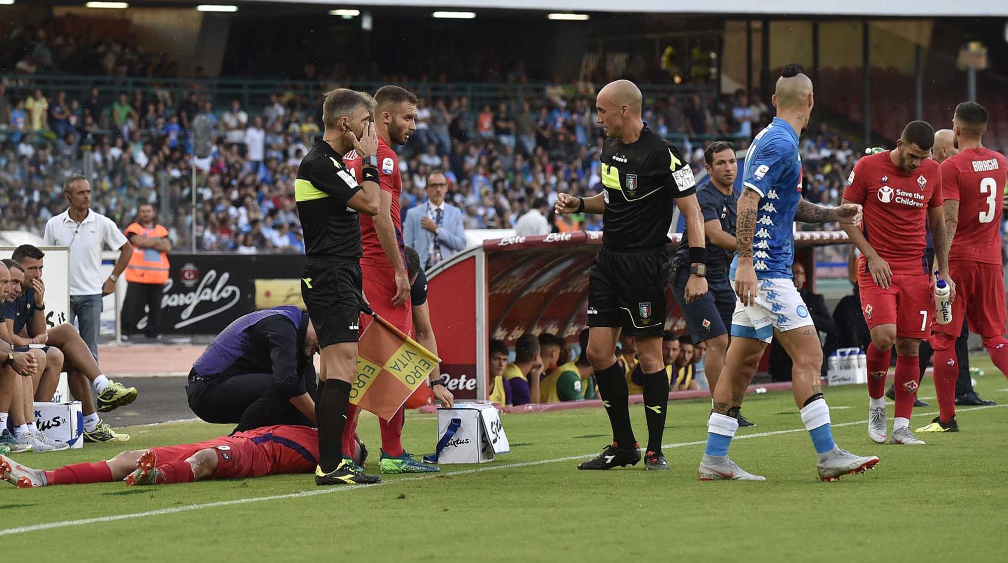 NAPOLI-FIORENTINA 15-09-2018 FALLO DI GIOCO. MARCO IORIO/SILPRESS