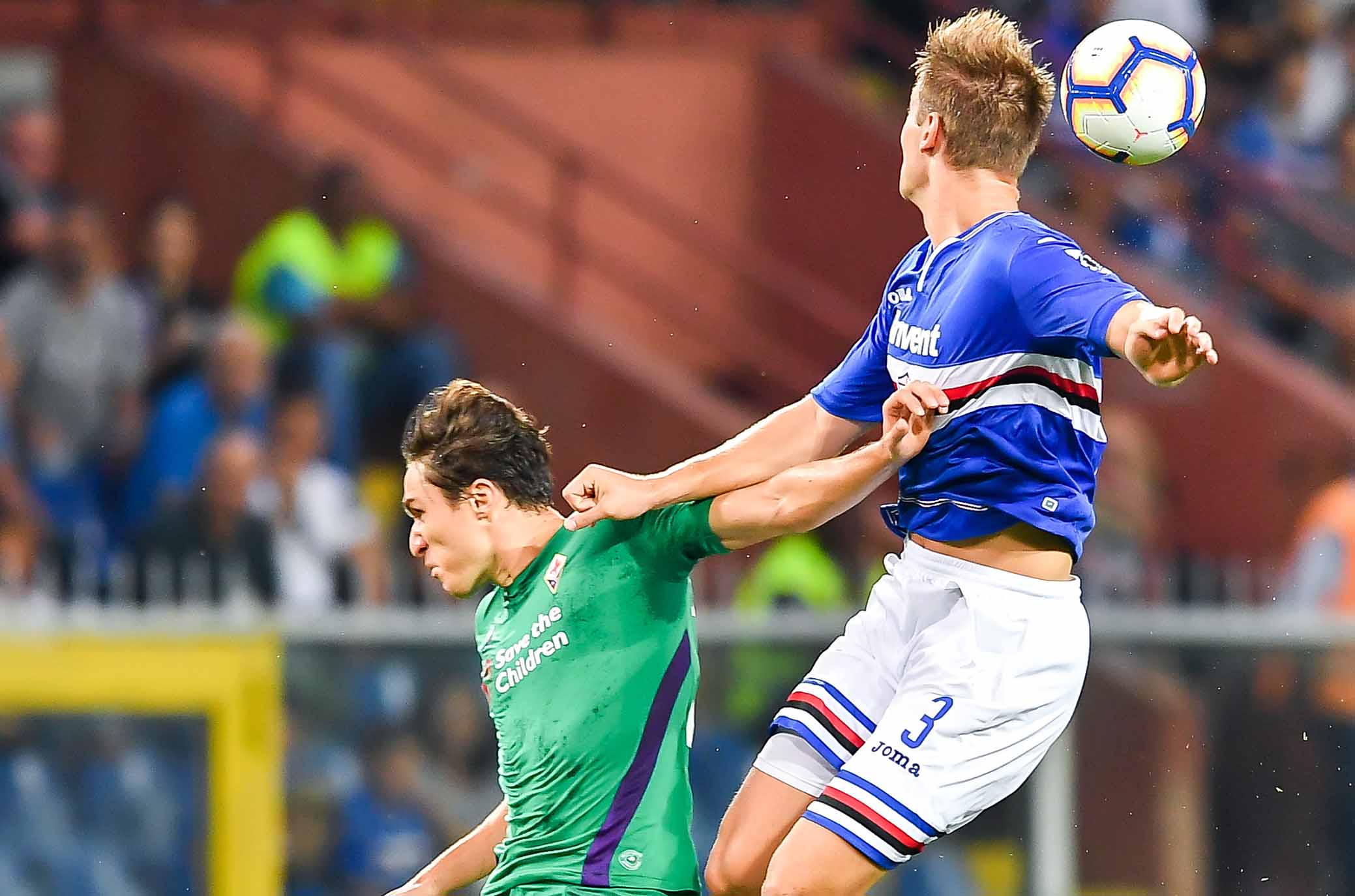 Genova, 19/09/2018 Serie A/Sampdoria-Fiorentina Federico Chiesa-Joachim Andersen. SILPRESS
