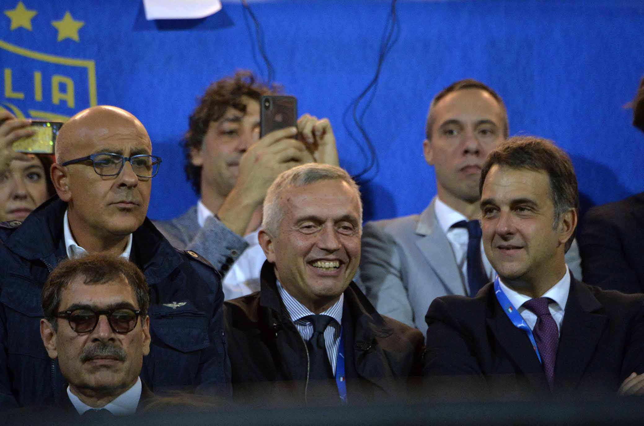 Uva contrario a Campi: "Stadio, pro e contro in 90 punti. Infrastrutture e brand della città"