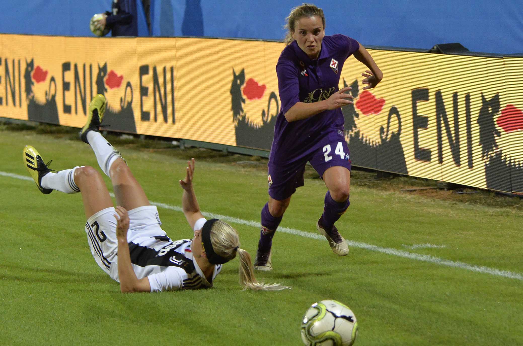 Juventus-Fiorentina Women's, da oggi nasce il calcio femminile