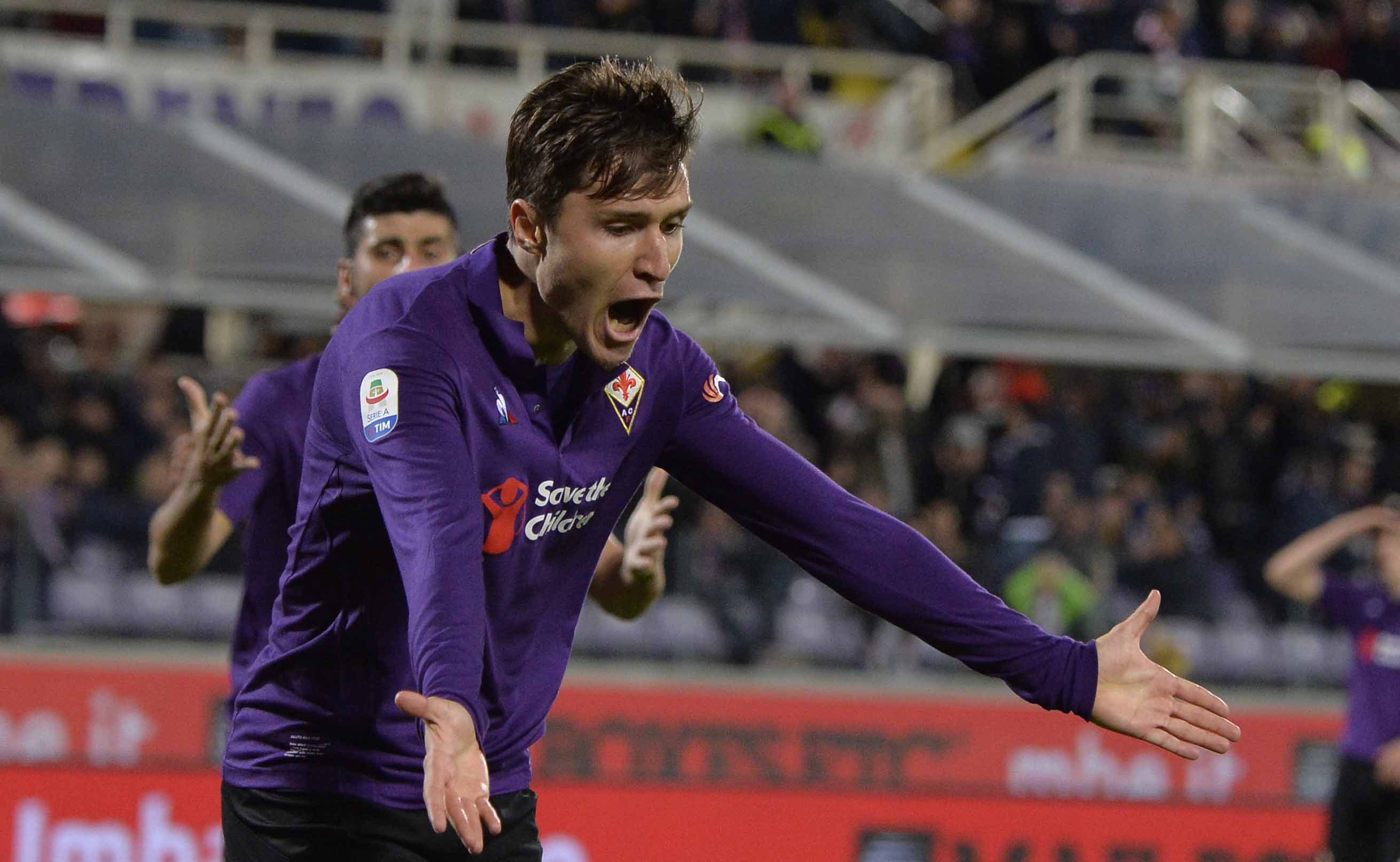 Fiorentina stoppata da Florenzi, Roma furiosa per il rigore. La Viola manca il colpo del ko