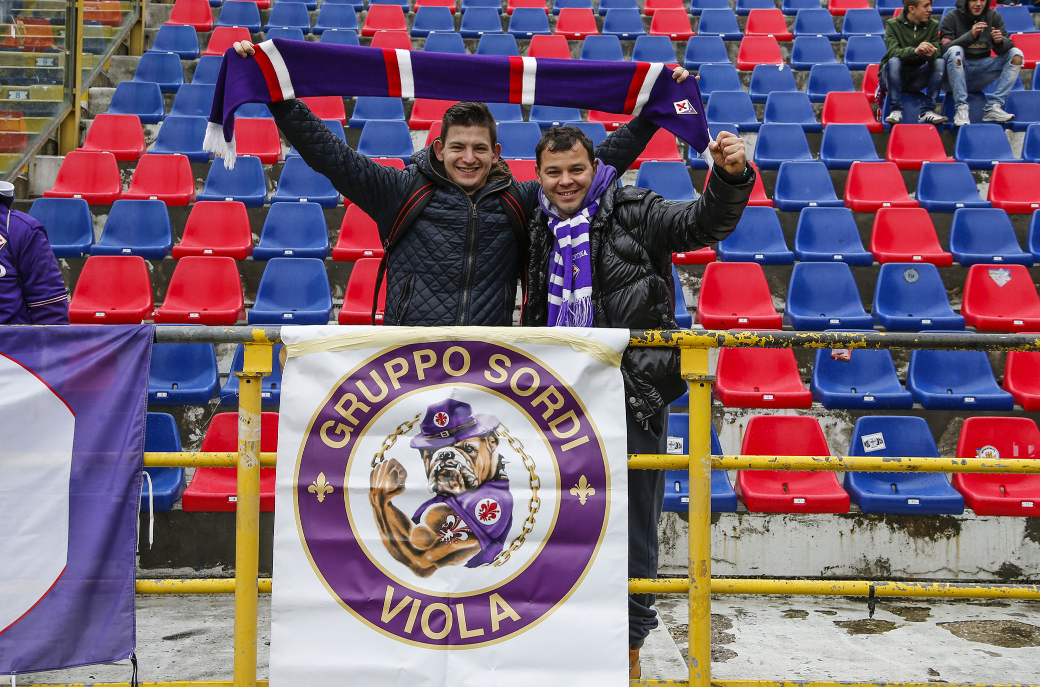 BOLOGNA ITALIA, 25-11-18 - 13° GIORNATA DI CAMPIONATO SERIE A TIM - STADIO RENATO DALL'ARA, BOLOGNA VS FIORENTINA, BY CASTALDI / SILPRESS NELLA FOTO: TIFOSI DELLA FIORENTINA