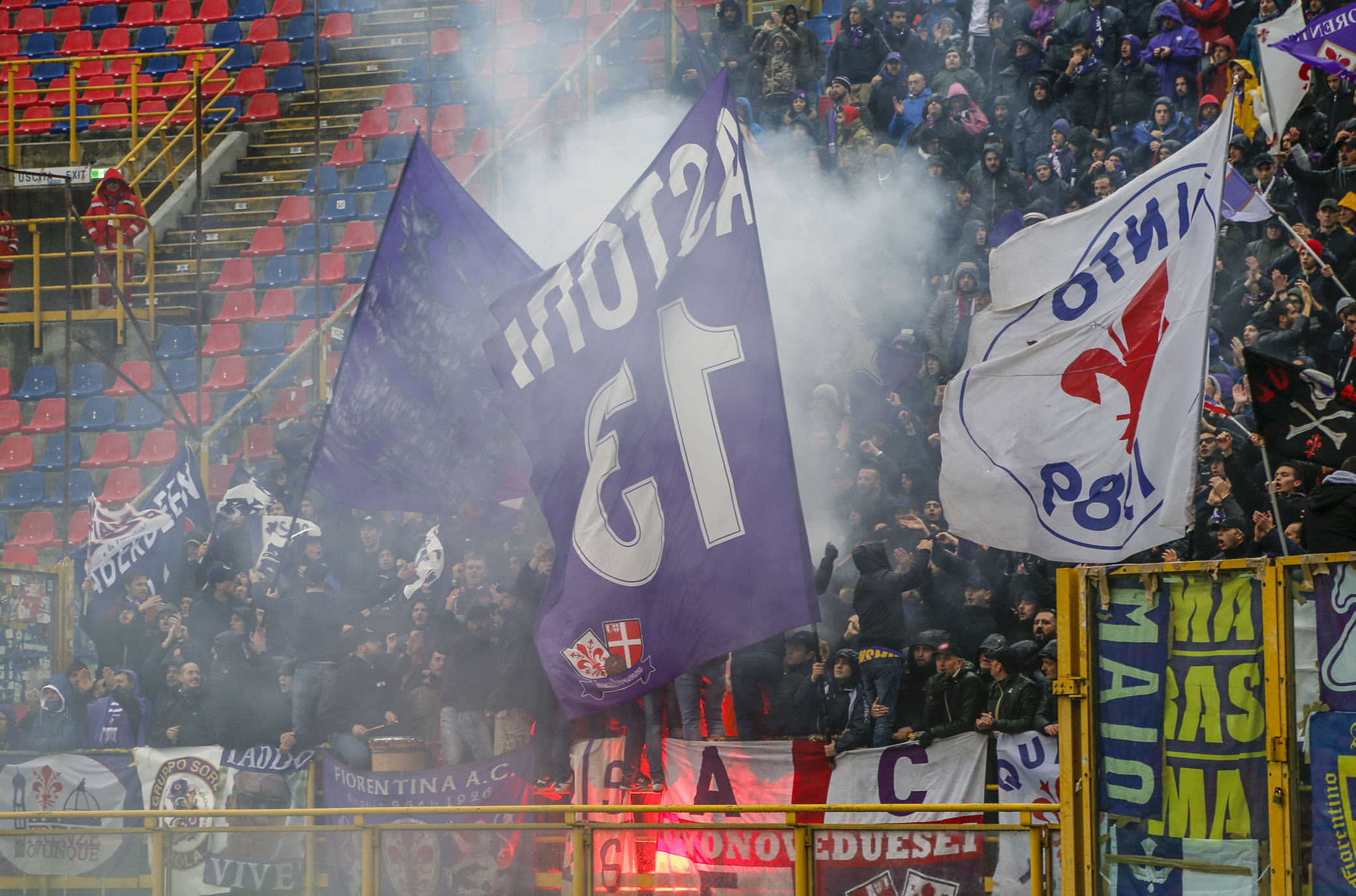Bologna-Fiorentina, tifosi viola in massa al Dall'Ara. Quasi 2.000 hanno già il biglietto