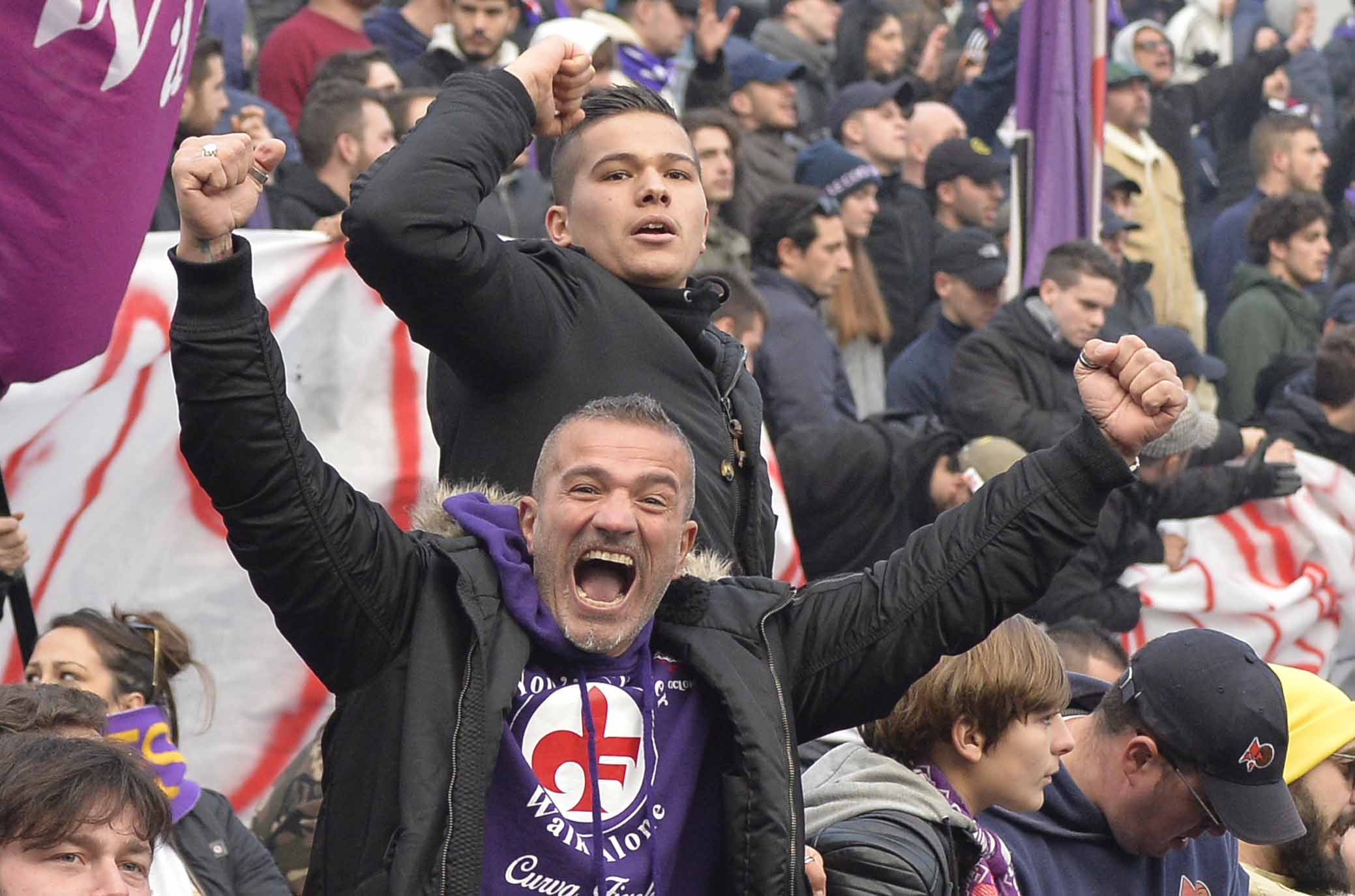 Sassuolo-Fiorentina, le immagini dei tifosi viola