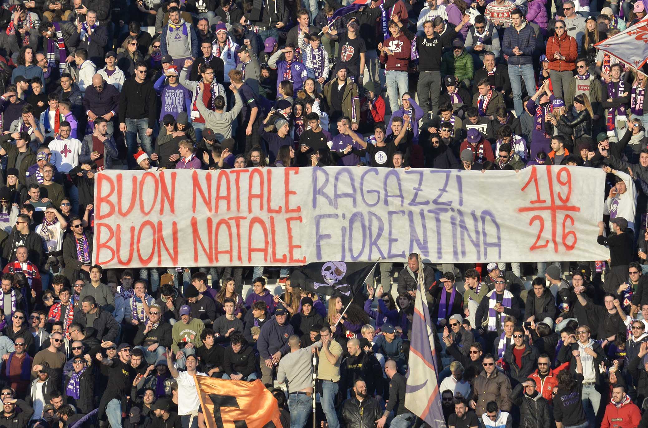 FIORENTINA-PARMA 26-12-2018. STRISCIONE DI BUOPN NATALE. GALASSI SILVANO/SILPRESS
