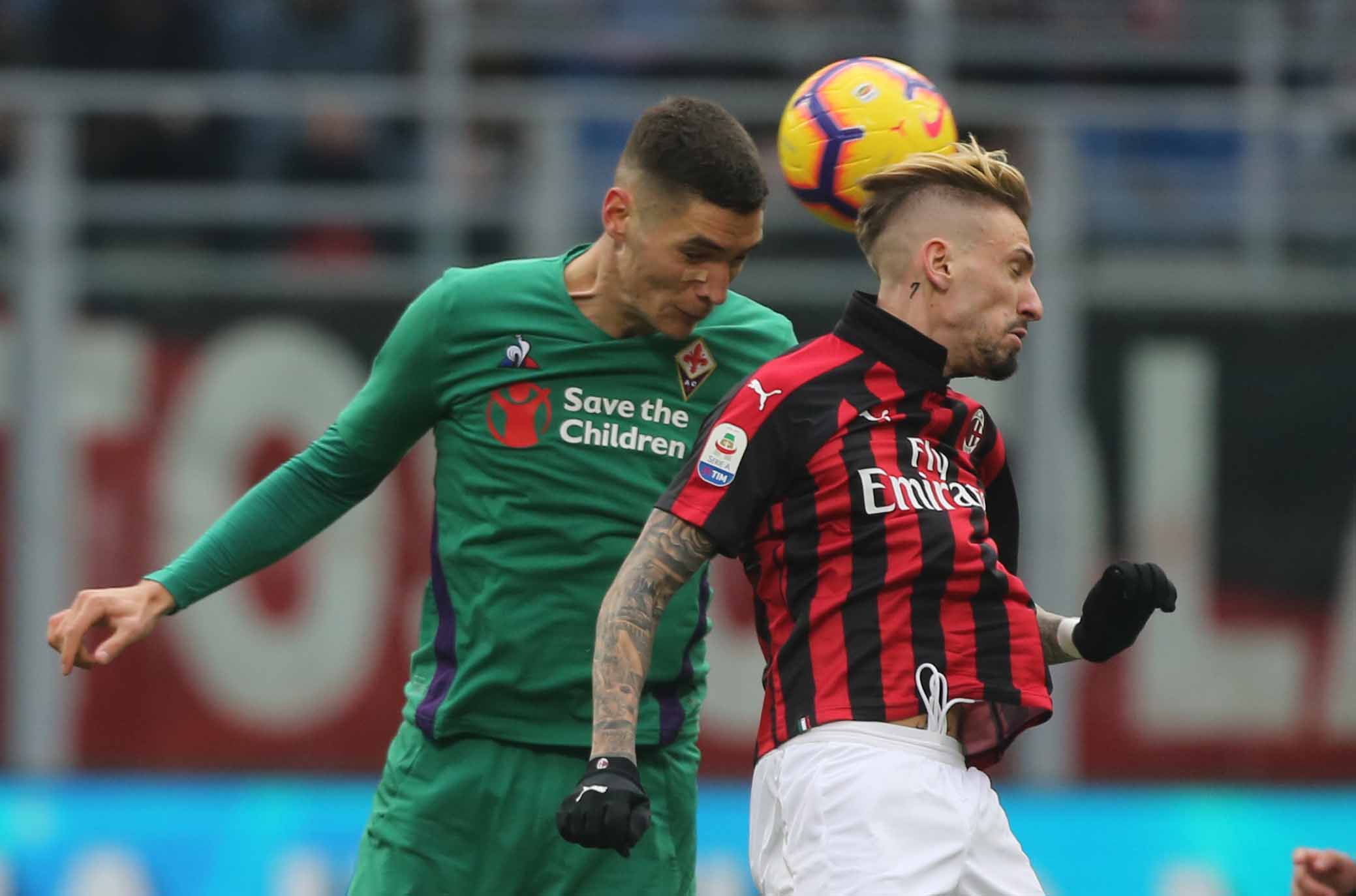 MIlenkovic, giovane ma già esperto per guidare la difesa viola