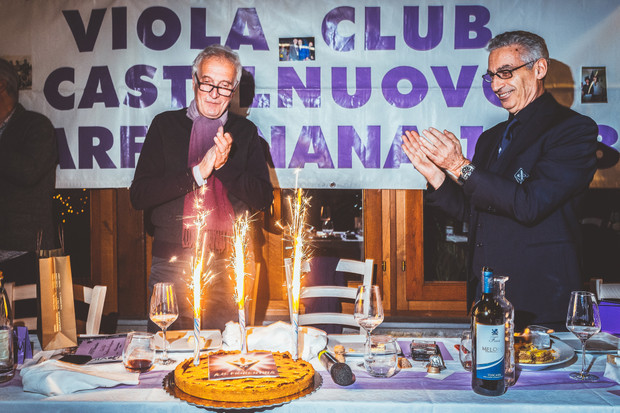 Grande festa al Viola Club Castelnuovo Garfagnana: 40 anni con Salica, Milenkovic e Vlahovic