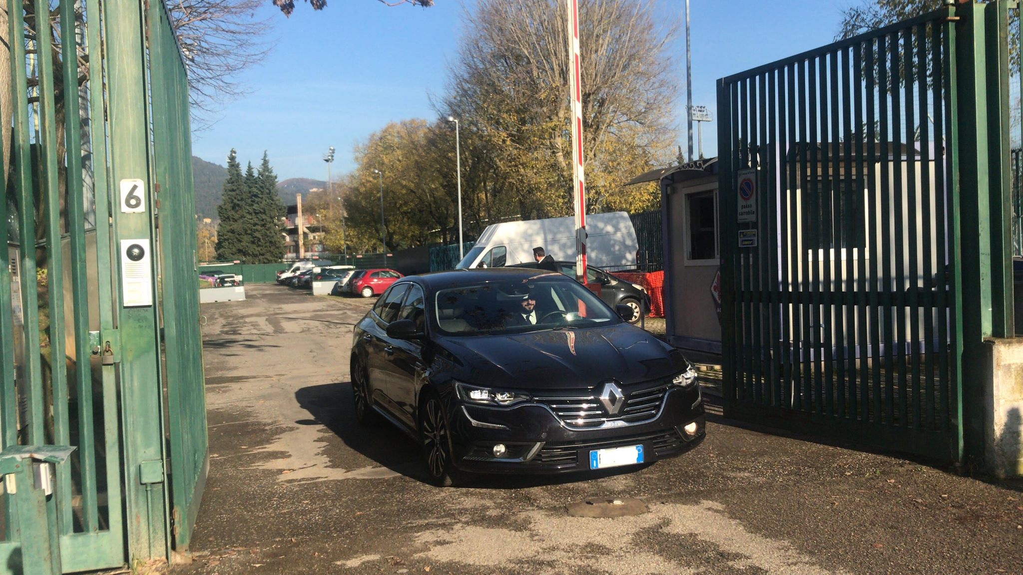 Della Valle ha chiesto alla squadra ed a Pioli di risalire la china. Ma adesso anche la proprietà deve fare la sua parte
