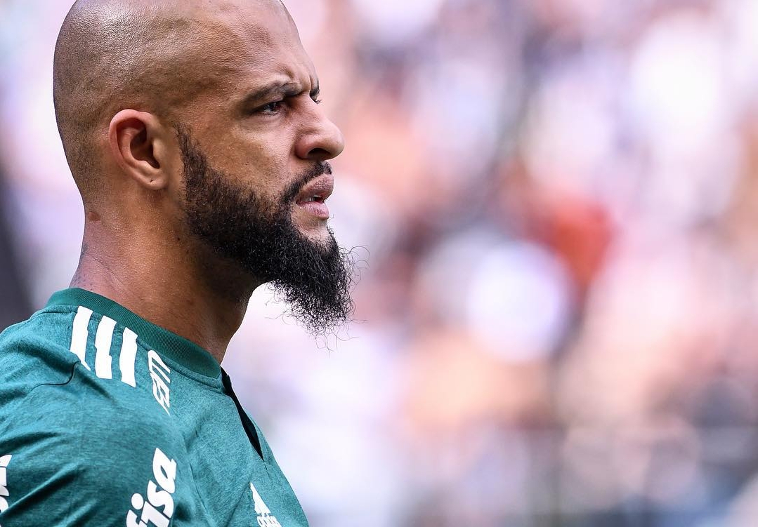 Ex viola, Felipe Melo fermo 3-4 mesi dopo l'operazione alla caviglia (VIDEO)