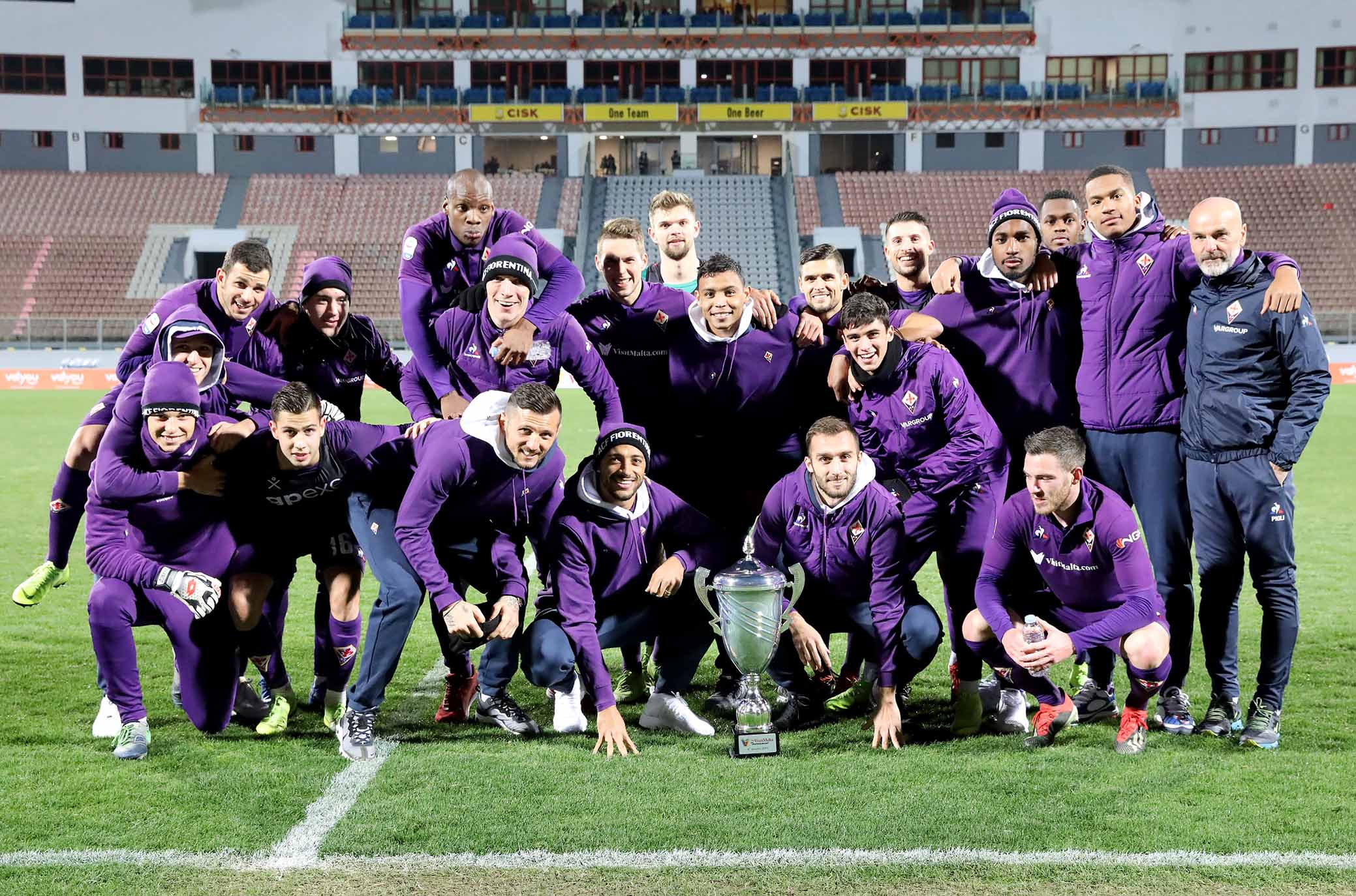 Le immagini del 'Visit Malta Tournament' vinto dai viola nel FOTOALBUM di VI.IT