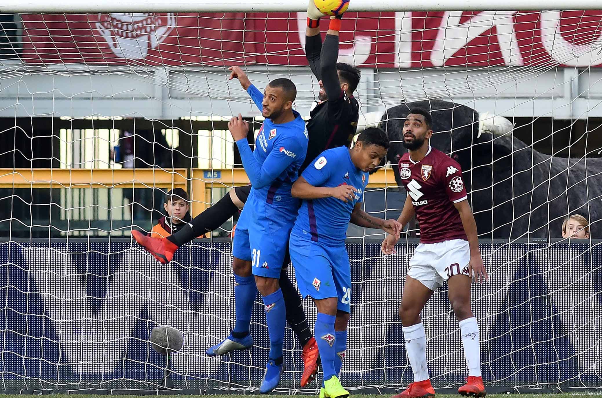 Le Pagelle di VI.IT: missione compiuta! Una vittoria in contropiede firmata da Chiesa. Pezzella, Vitor Hugo, Simeone bene, centrocampo gira a vuoto