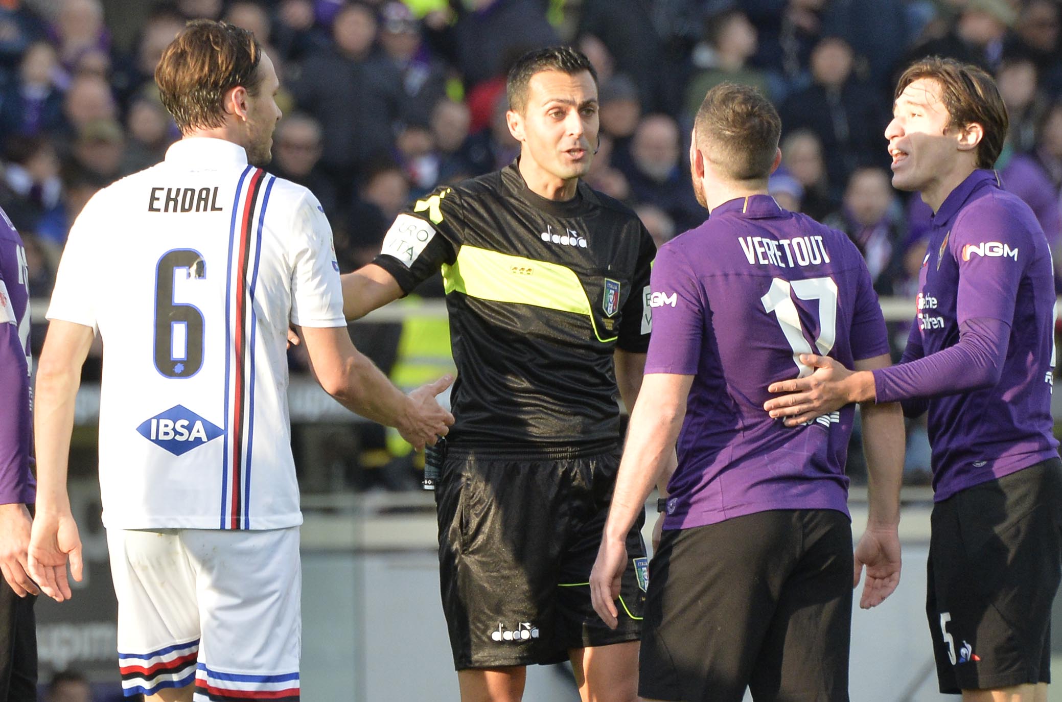 Fiorentina-Bologna, a dirigere il match sarà Di Bello. Al Var ci sarà Calvarese