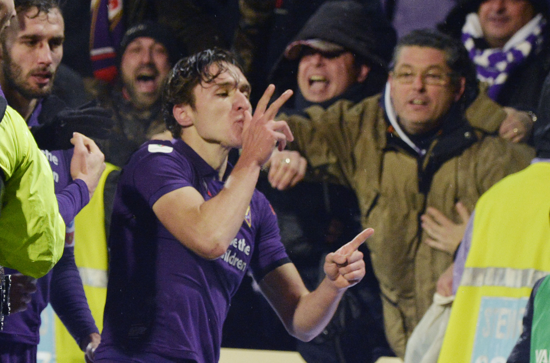 FIORENTINA-ROMA COPPA ITALIA 30-01-2019 ESULTANZA DI FEDERICO CHIESA CHE BACIA IL NEMERO DELLA SUA MANO IN RICORDO DI DAVIDE ASTORI. GALASSI SILVANO/SILPRESS