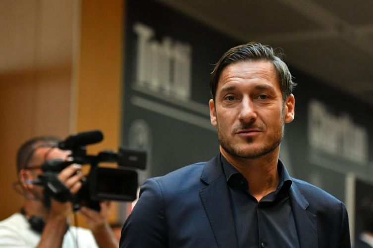 Totti: "De Rossi prontissimo per allenare, l'idea Fiorentina era adeguata"