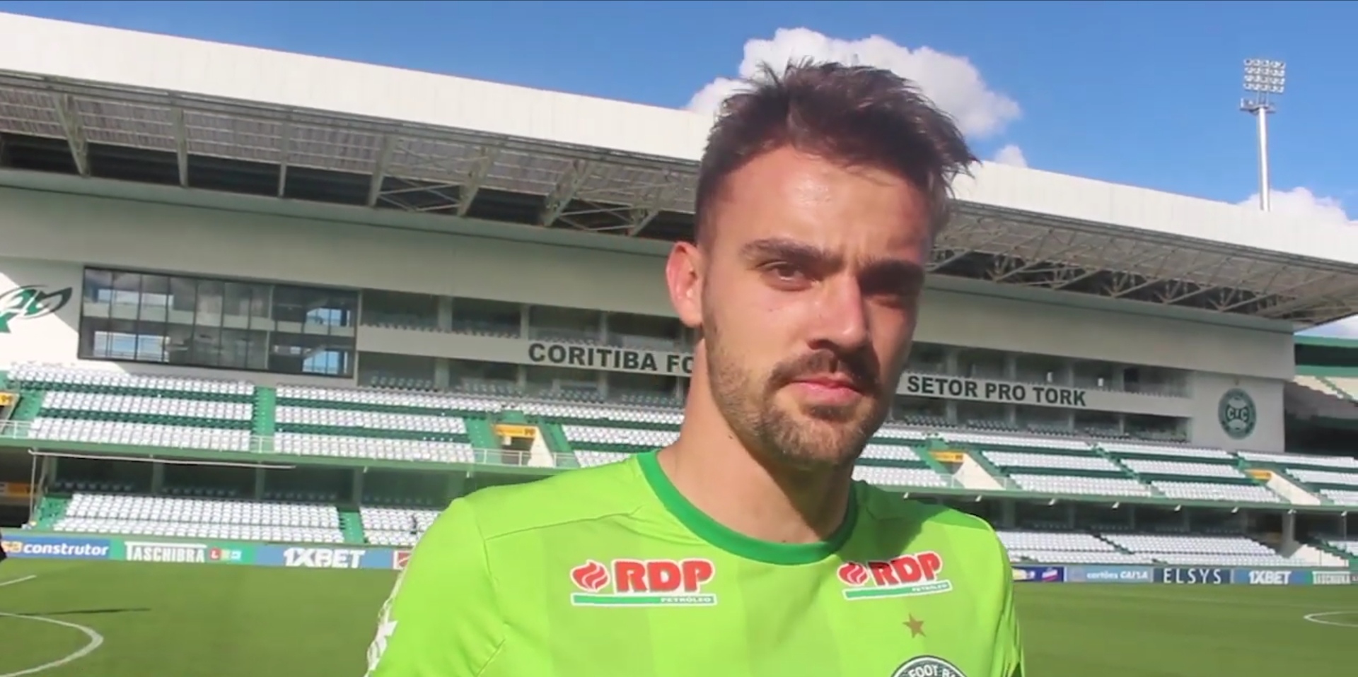 Matarazzo a VI.IT: "Non mi stupisce l'interesse di club italiani per Bruno. Chi lo prende si assicurerebbe un portiere di grande prospettiva"
