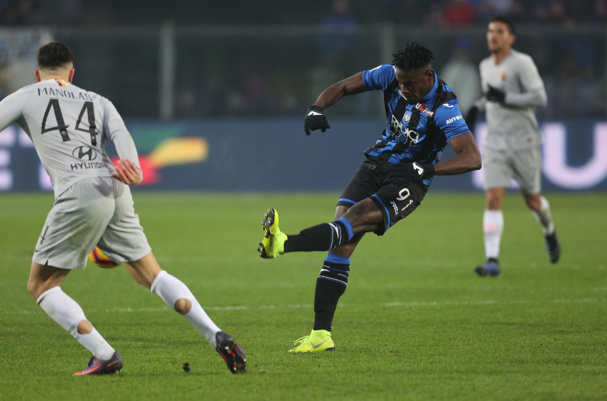 Serie A, pirotecnico 3-3 a Bergamo. La SPAL fa l'impresa a Parma