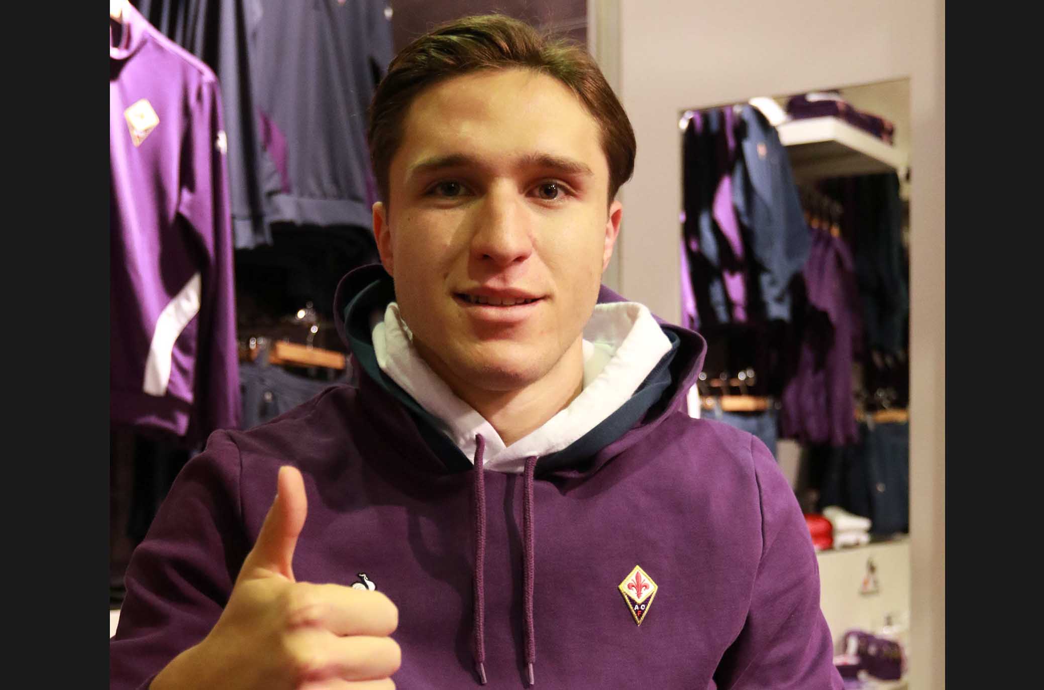 Chiesa ringrazia i tifosi: "Grazie per l'affetto! Forza Viola! (FOTO)