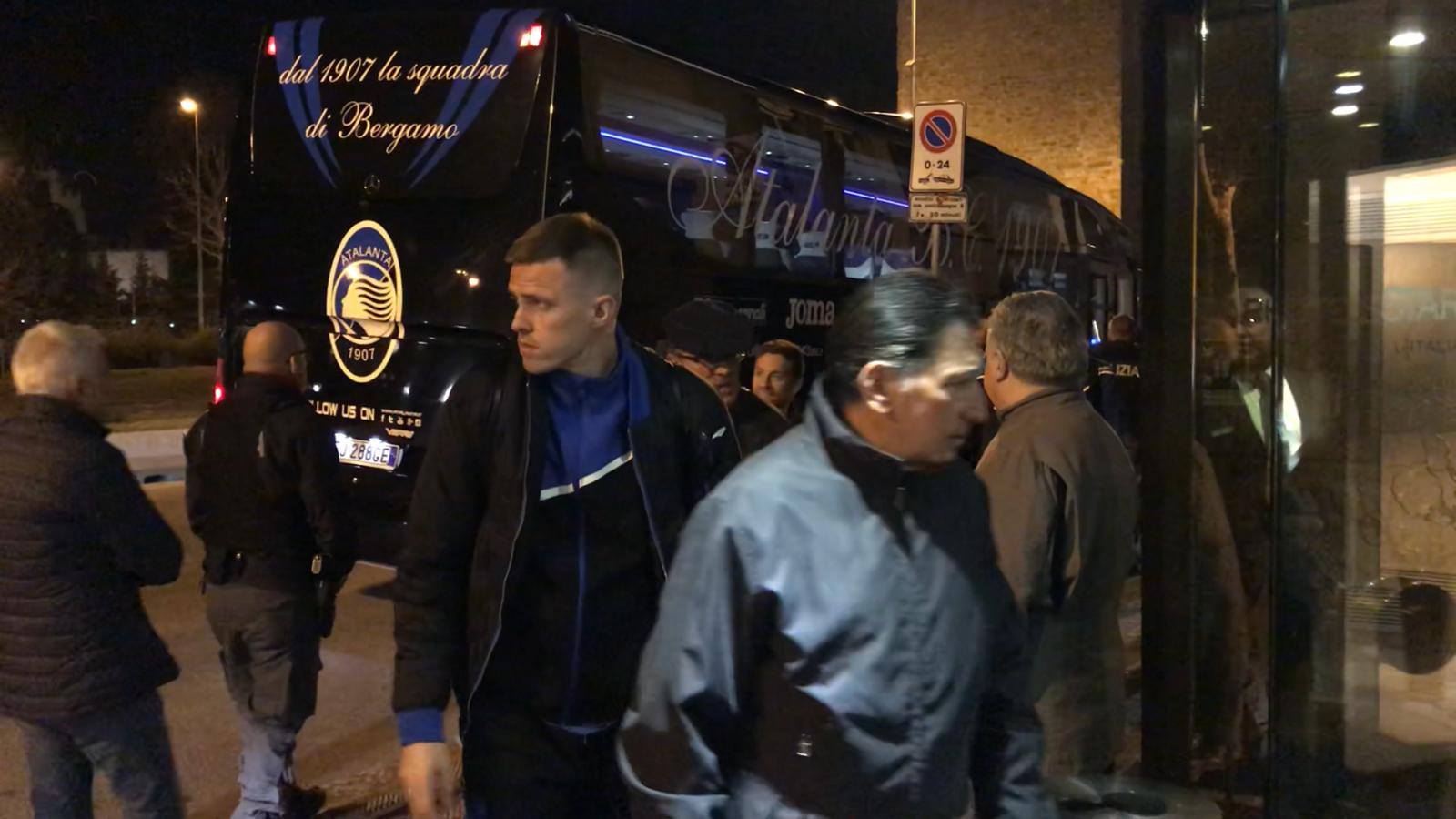 Atalanta arrivata a Firenze. Squadra di Gasperini in hotel in vista di domani (VIDEO VI.IT)