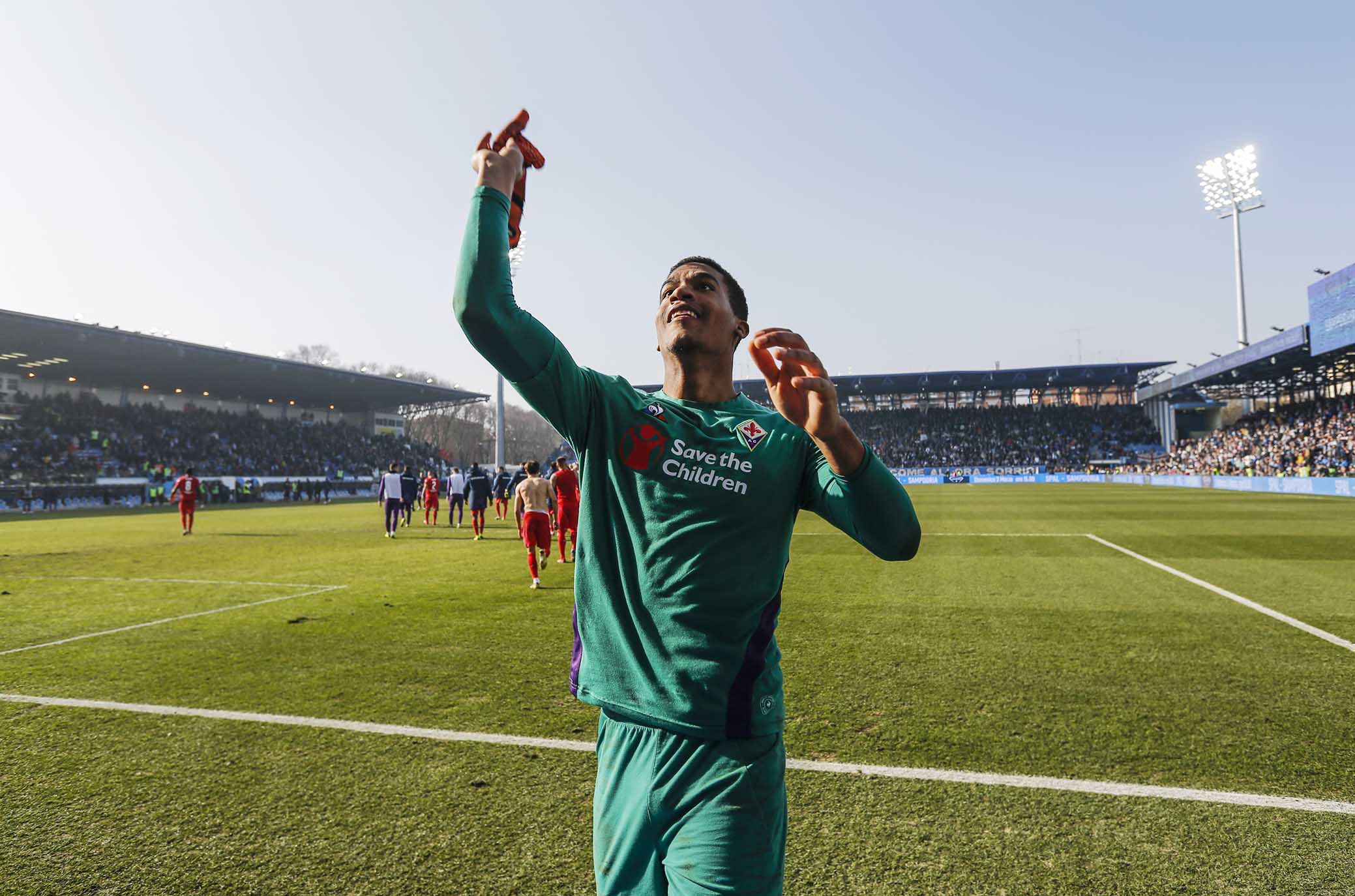 Lafont sui social: "Nantes si parte! Grazie ai tifosi e alla dirigenza per l'accoglienza" (FOTO)