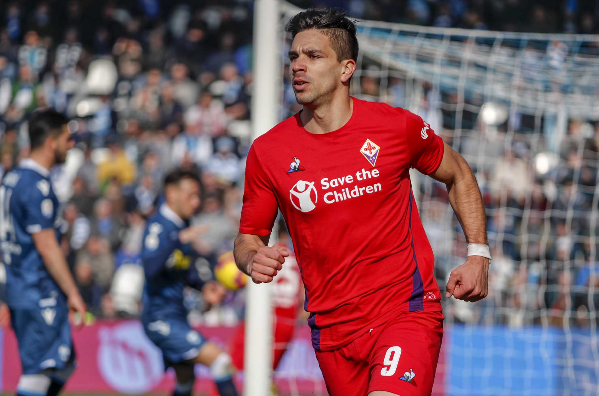 Semplici-Pioli, mossa su mossa prima del Var. Simeone, cambio tempestivo