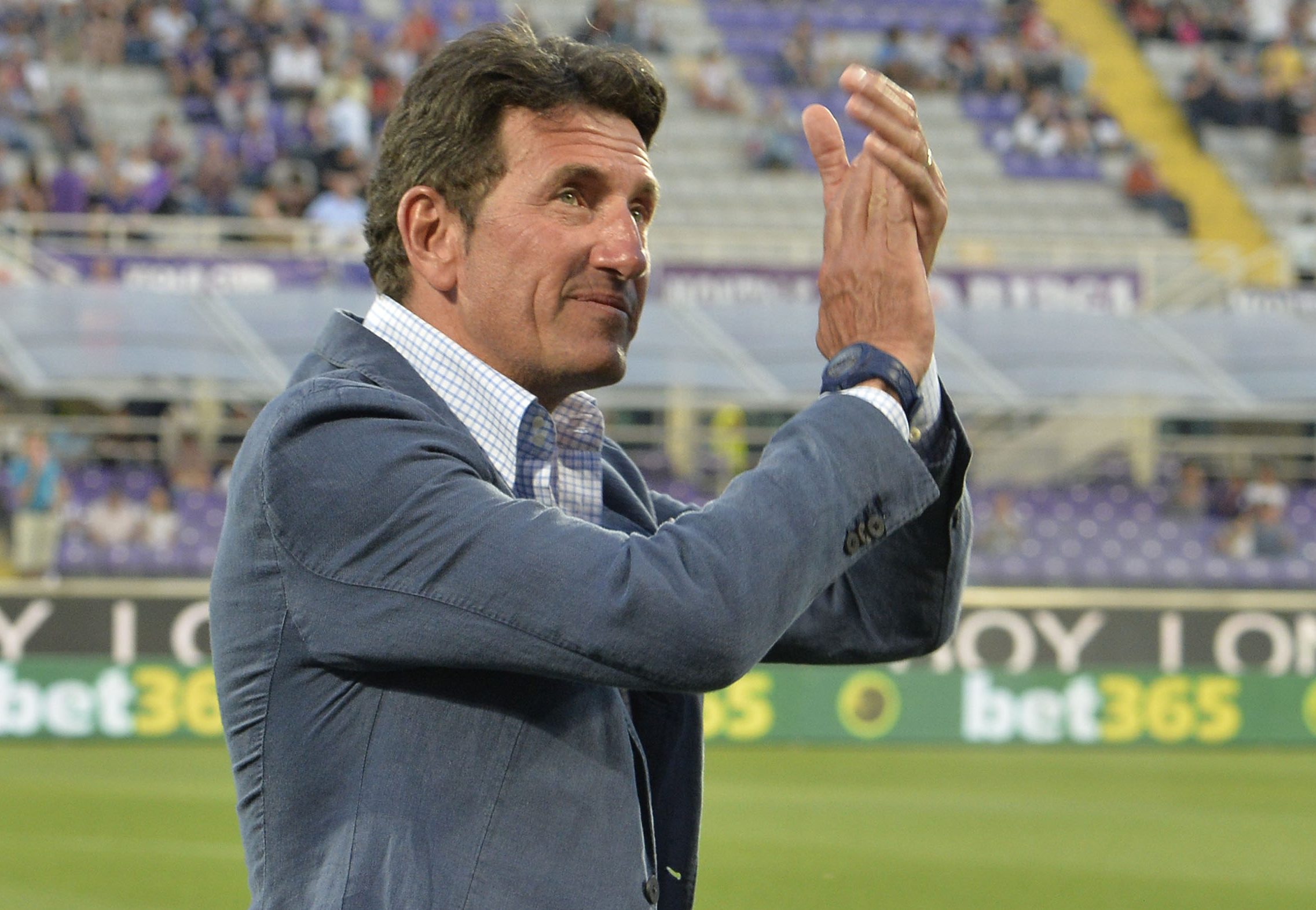 Galli: "Situazione ridicola. O giocano tutti nelle stesse condizioni o non gioca nessuno"