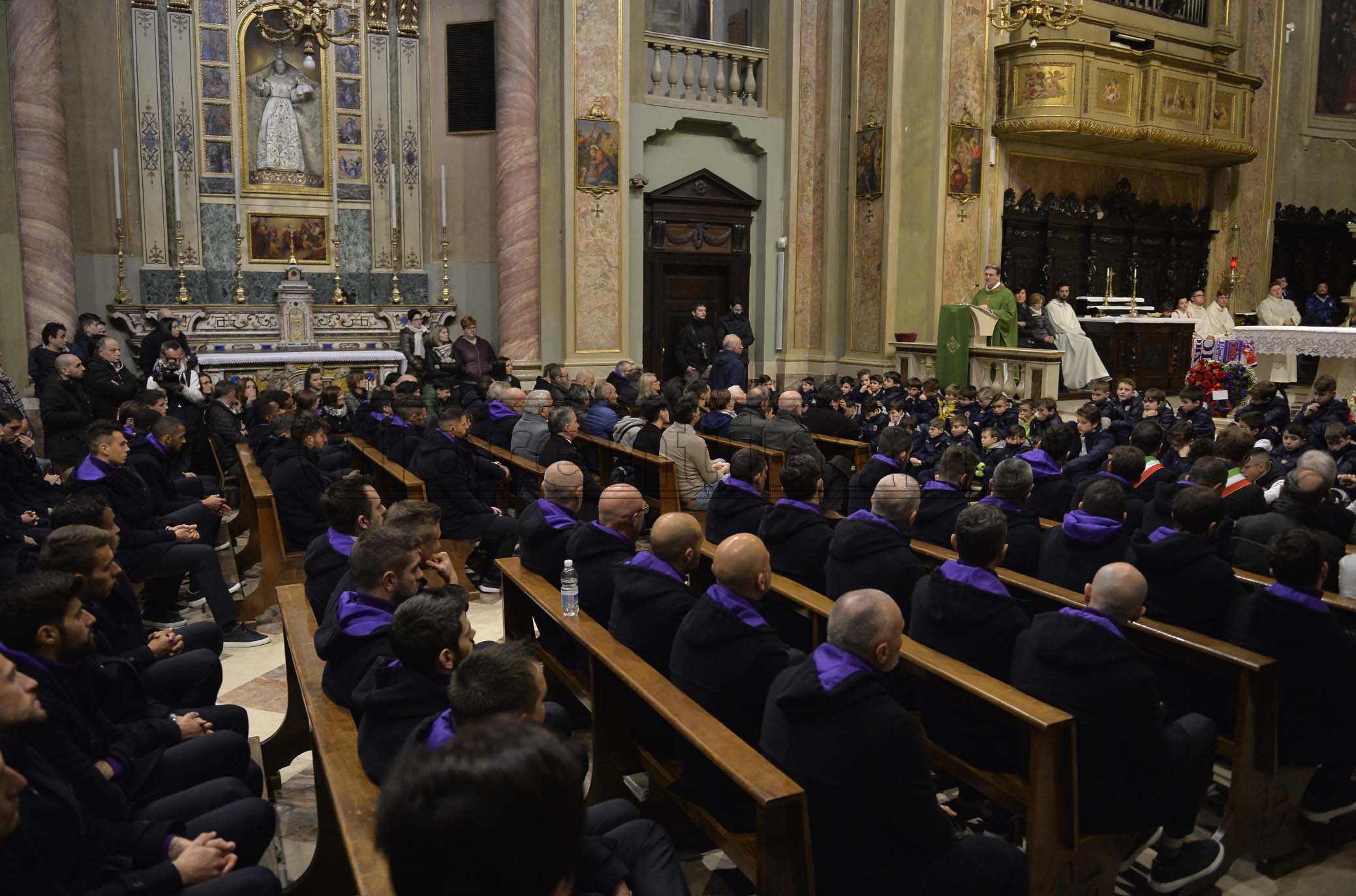 Bergamo 04-03-2019. La squadra a San Pellegrino per commemorare il capitano Davide Astori ad un anno di distanza dalla sua tragica scomparsa. GALASSI SILVANO/SILPRESS