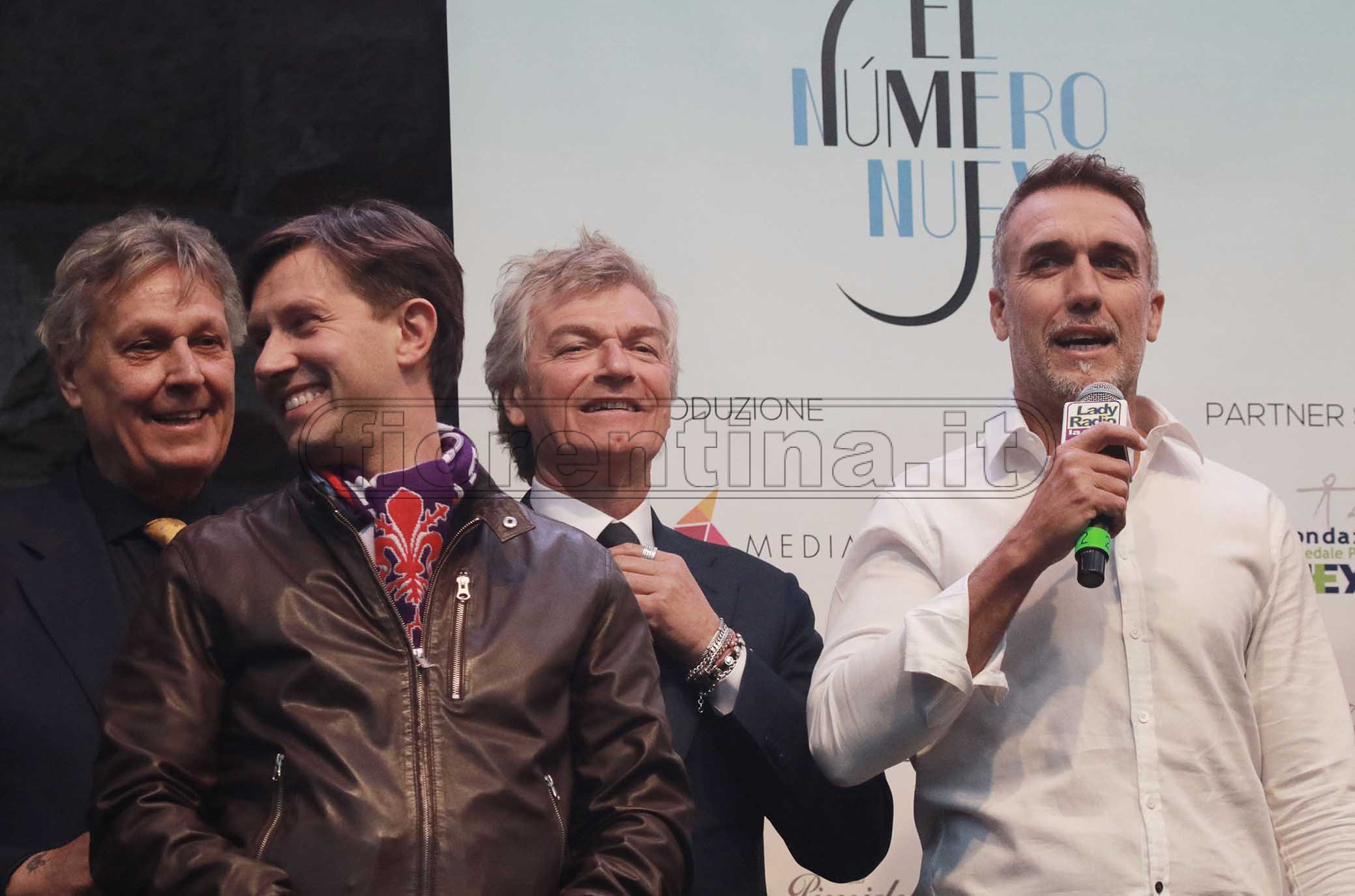 FIORENTINA 31-03-2019 GFESTA PER I 50 ANNI DI GABRIEL BATISTUTA IN PIAZZA DELLA SIGNORIA. GIANNI DE MAGISTRIS, DARIO NARDELLA, GIANCARLO ANTOGNONI. GALASSI SILVANO/SILPRESS