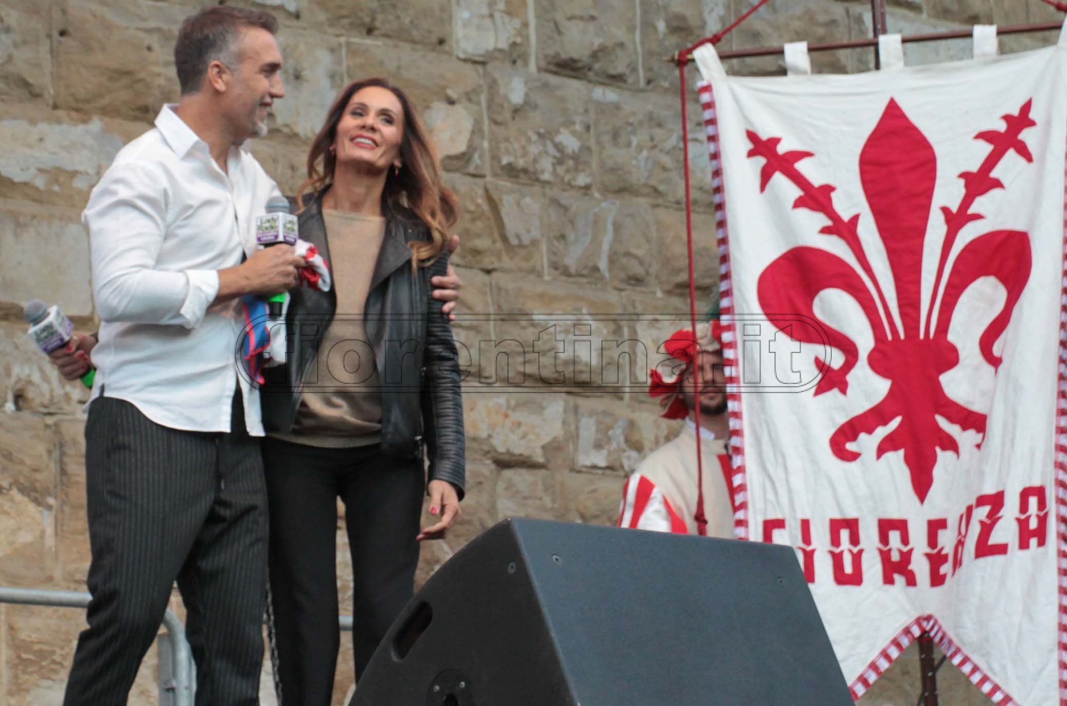 FIORENTINA 31-03-2019 GFESTA PER I 50 ANNI DI GABRIEL BATISTUTA IN PIAZZA DELLA SIGNORIA CON LA MOGLIE IRINA. GALASSI SILVANO/SILPRESS