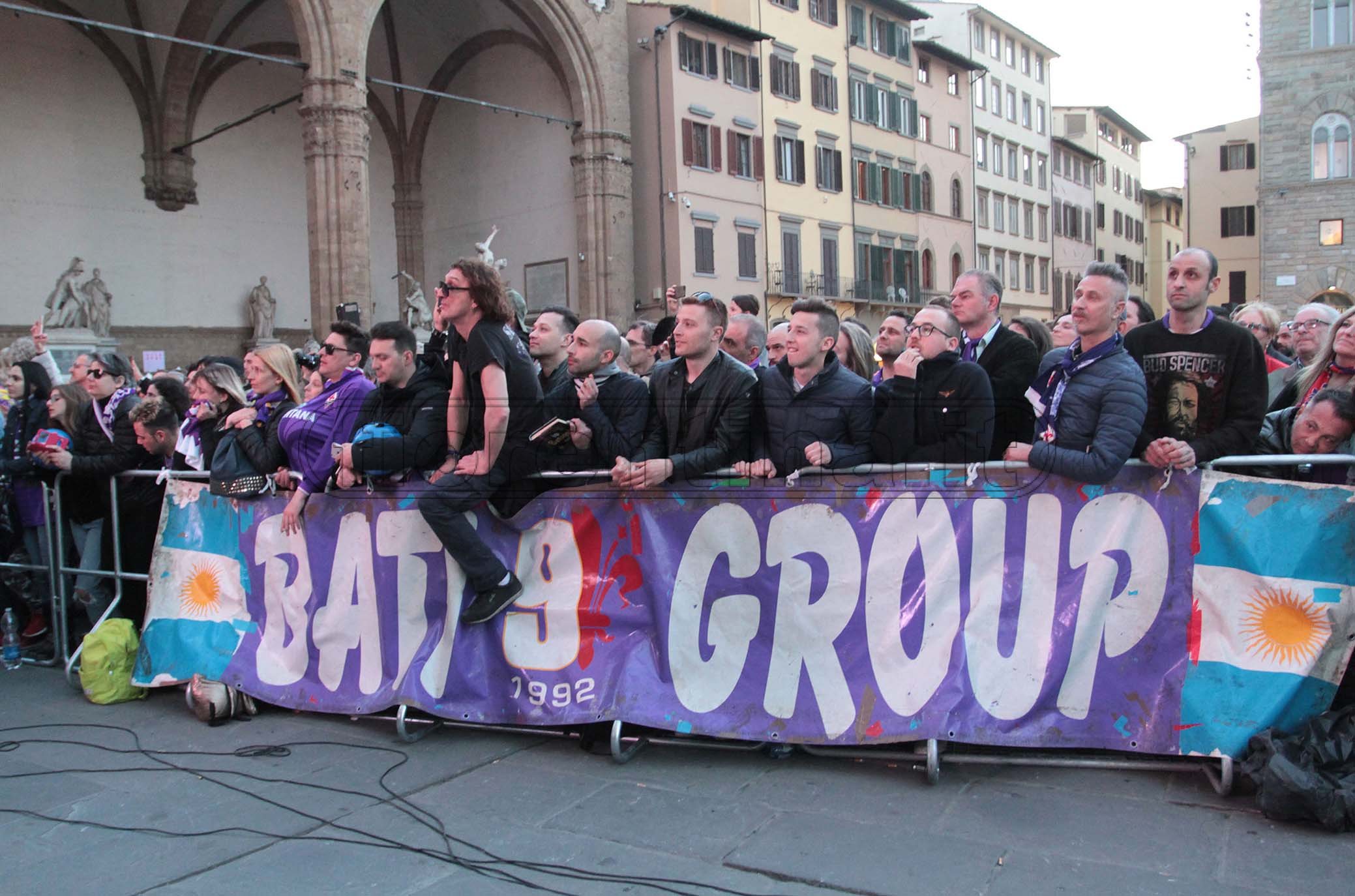 FIORENTINA 31-03-2019 GFESTA PER I 50 ANNI DI GABRIEL BATISTUTA IN PIAZZA DELLA SIGNORIA. TIFOSI GALASSI SILVANO/SILPRESS