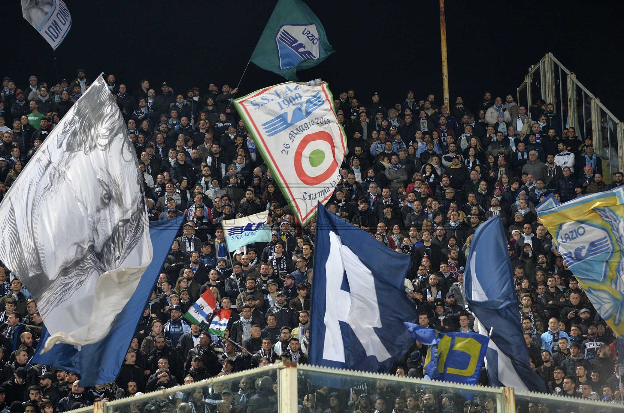 Ultras Lazio ancora nei guai. 5 arresti ieri a Glagow. Bracci tesi e risse per la città