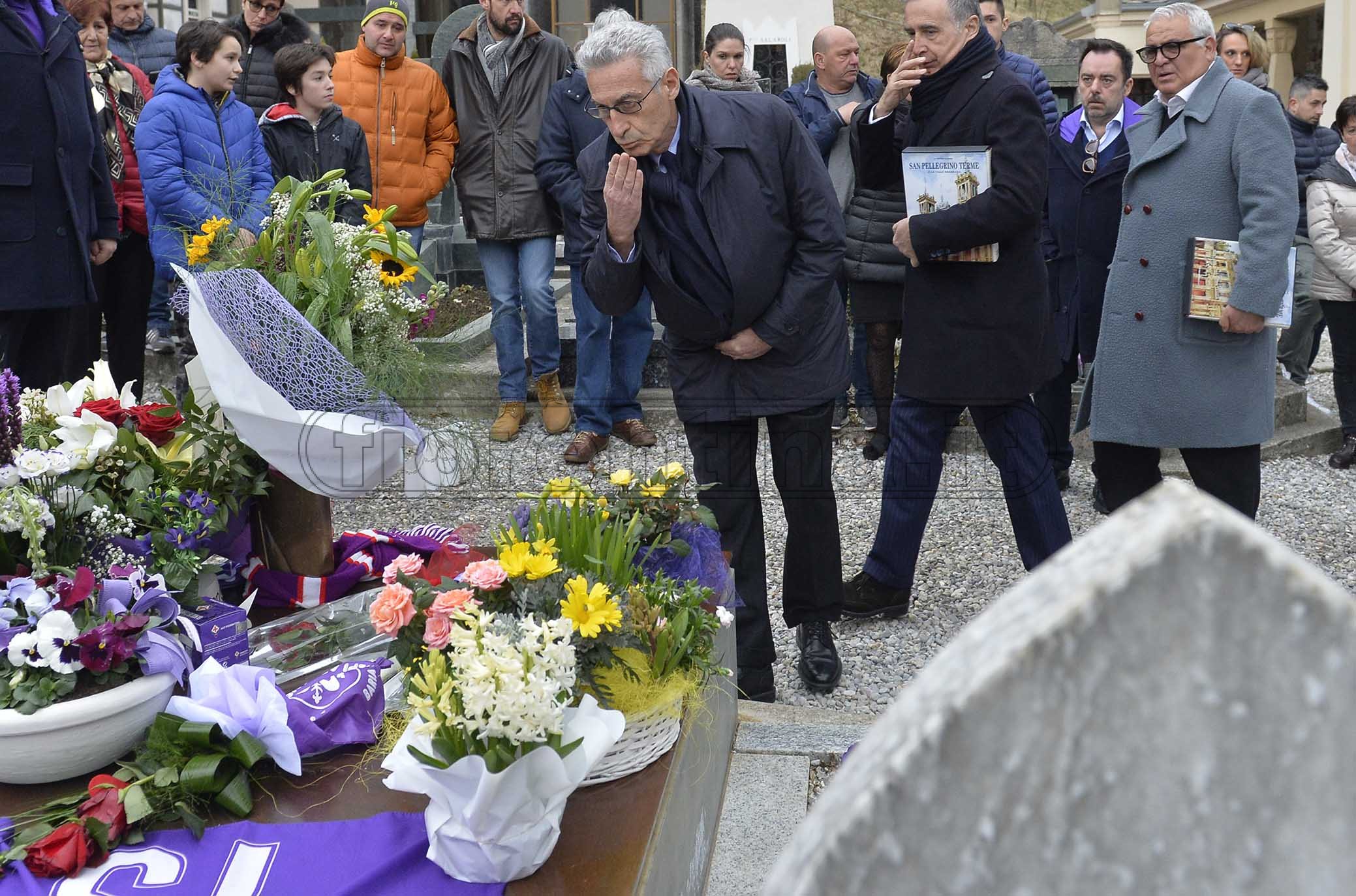 Bergamo 04-03-2019. La squadra a San Pellegrino per commemorare il capitano Davide Astori ad un anno di distanza dalla sua tragica scomparsa. GINO SALICA GALASSI SILVANO/SILPRESS