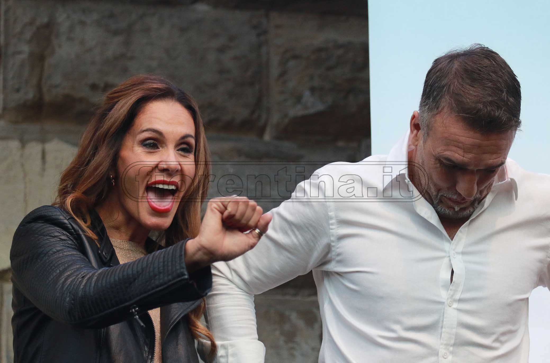 FIORENTINA 31-03-2019 GFESTA PER I 50 ANNI DI GABRIEL BATISTUTA IN PIAZZA DELLA SIGNORIA CON LA MOGLIE IRINA. GALASSI SILVANO/SILPRESS