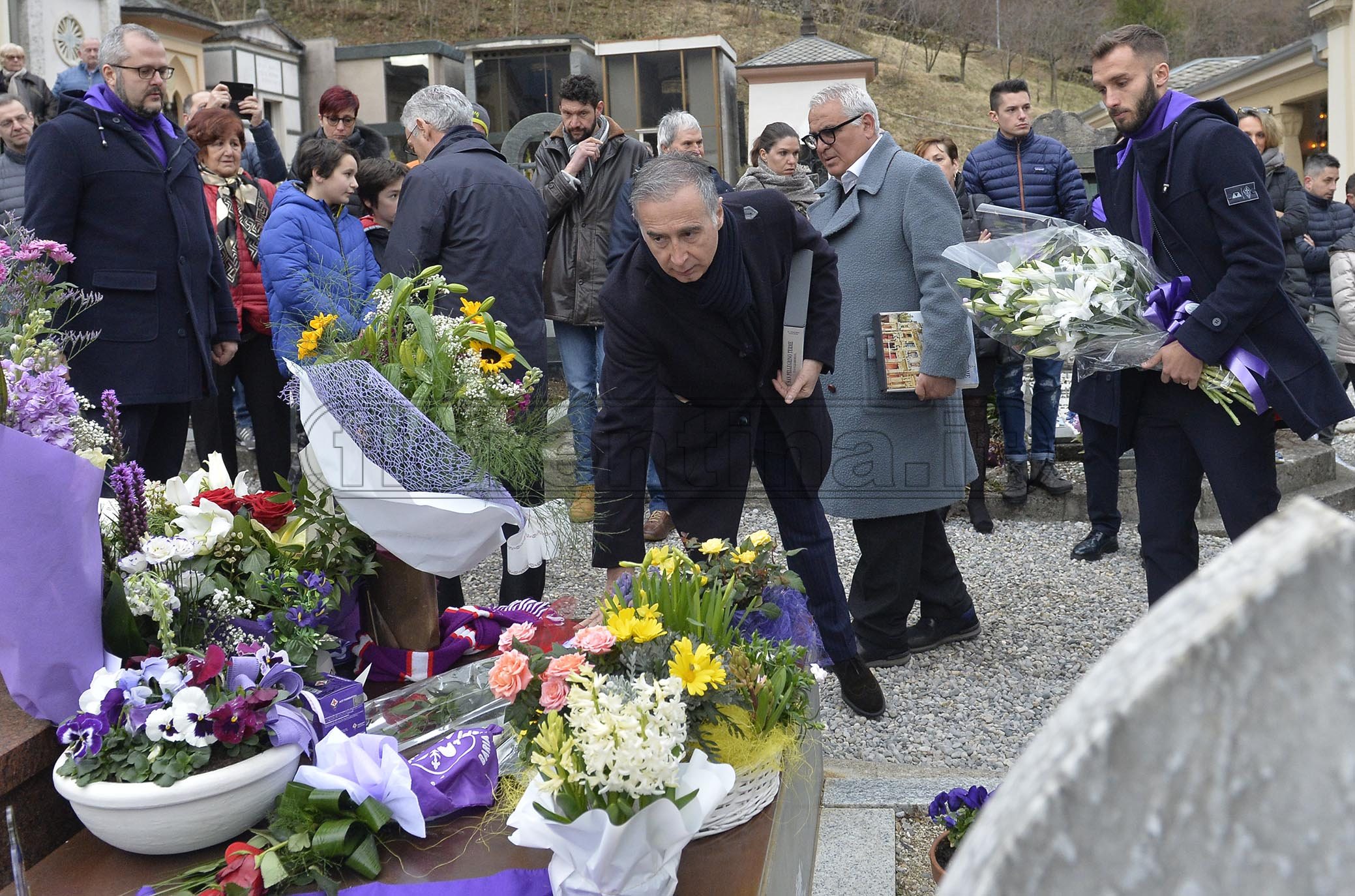 Bergamo 04-03-2019. La squadra a San Pellegrino per commemorare il capitano Davide Astori ad un anno di distanza dalla sua tragica scomparsa. MARIO COGNIGNI. GALASSI SILVANO/SILPRESS